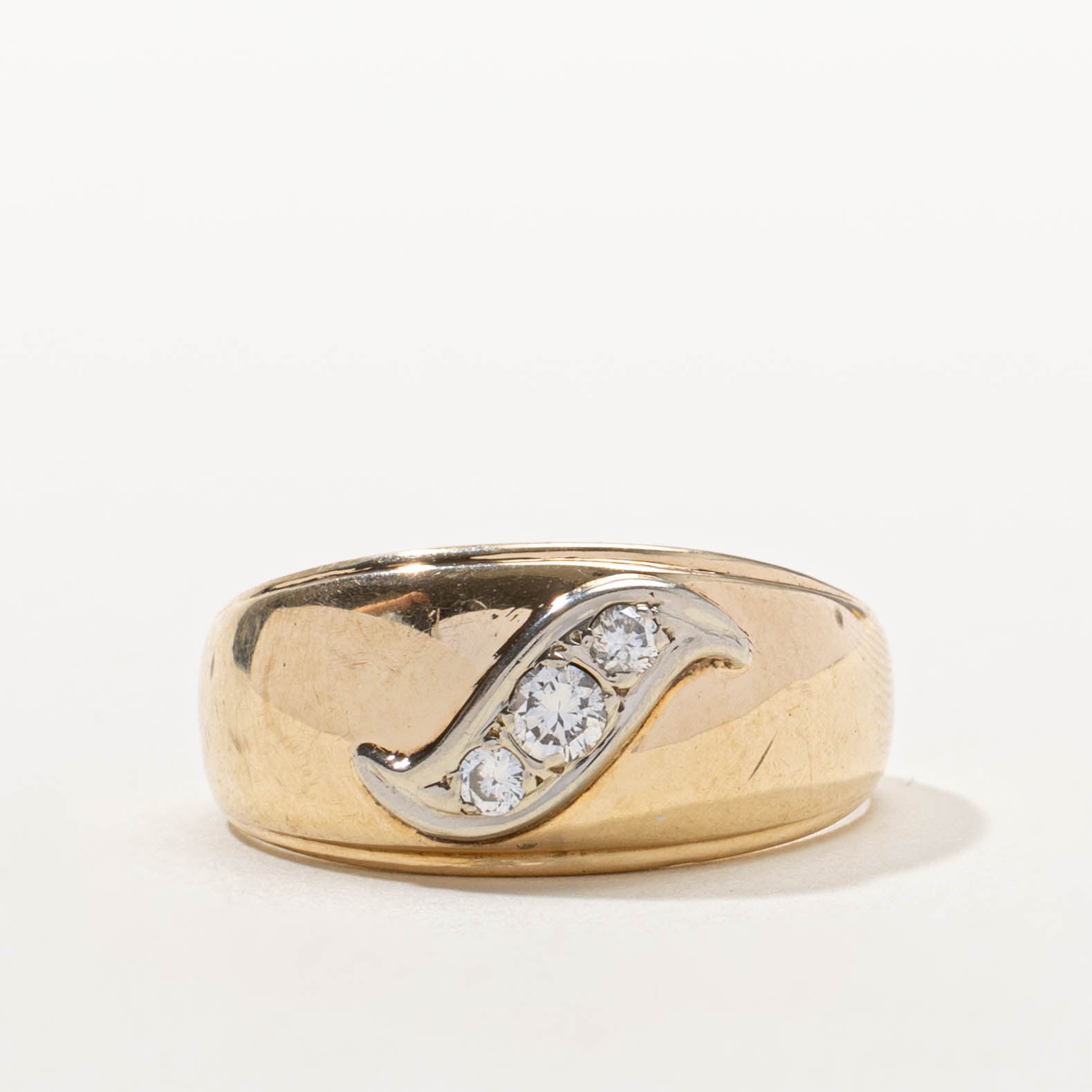 14k Three Stone Diamond Wave Chunky Ring | SZ 10.25