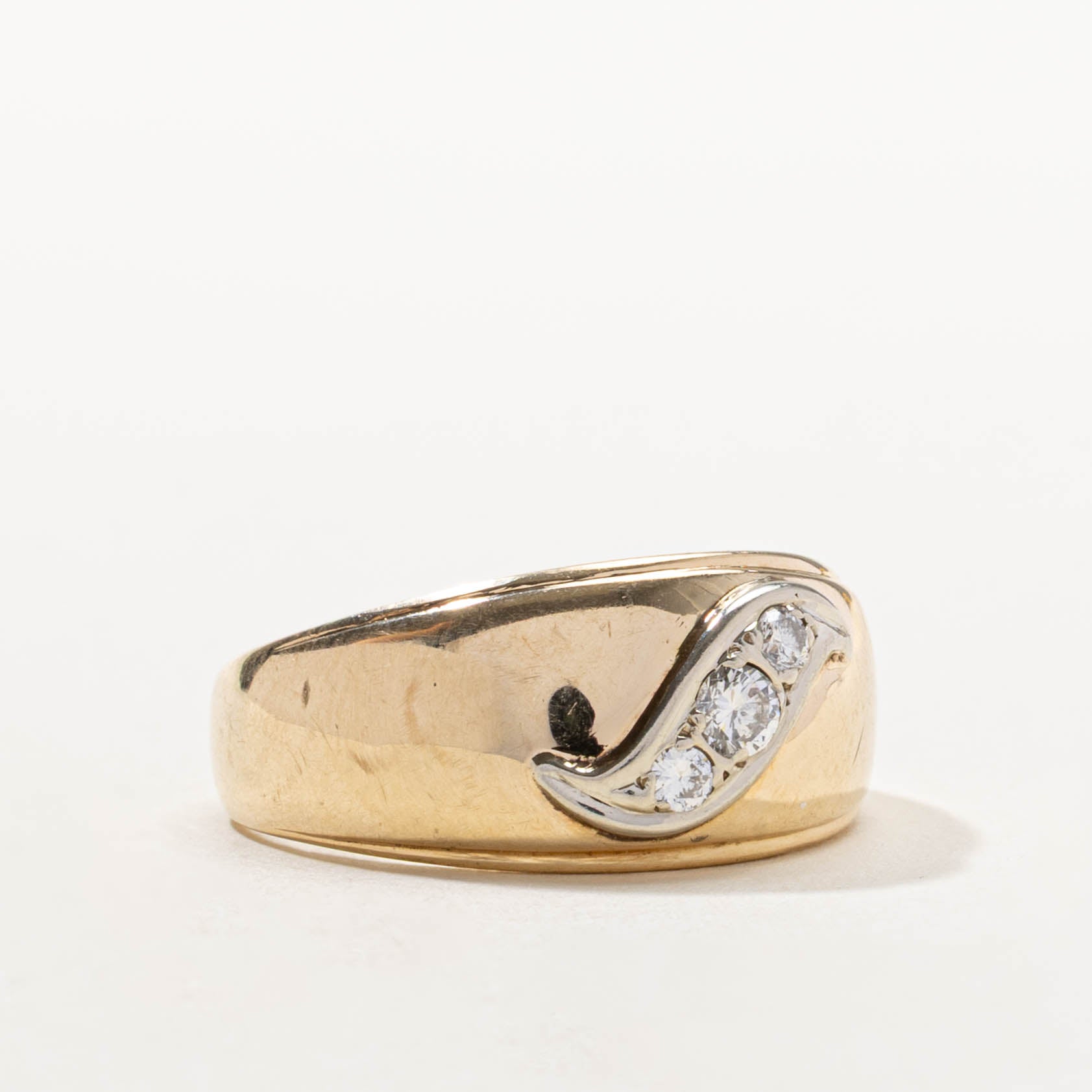 14k Three Stone Diamond Wave Chunky Ring | SZ 10.25