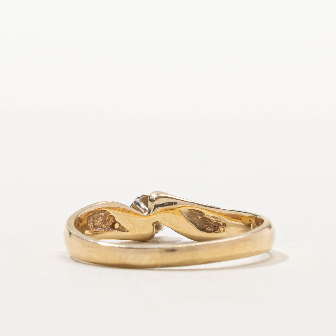 14k Illusion Set Round Brilliant Cut Diamond Ring | SZ 7.25