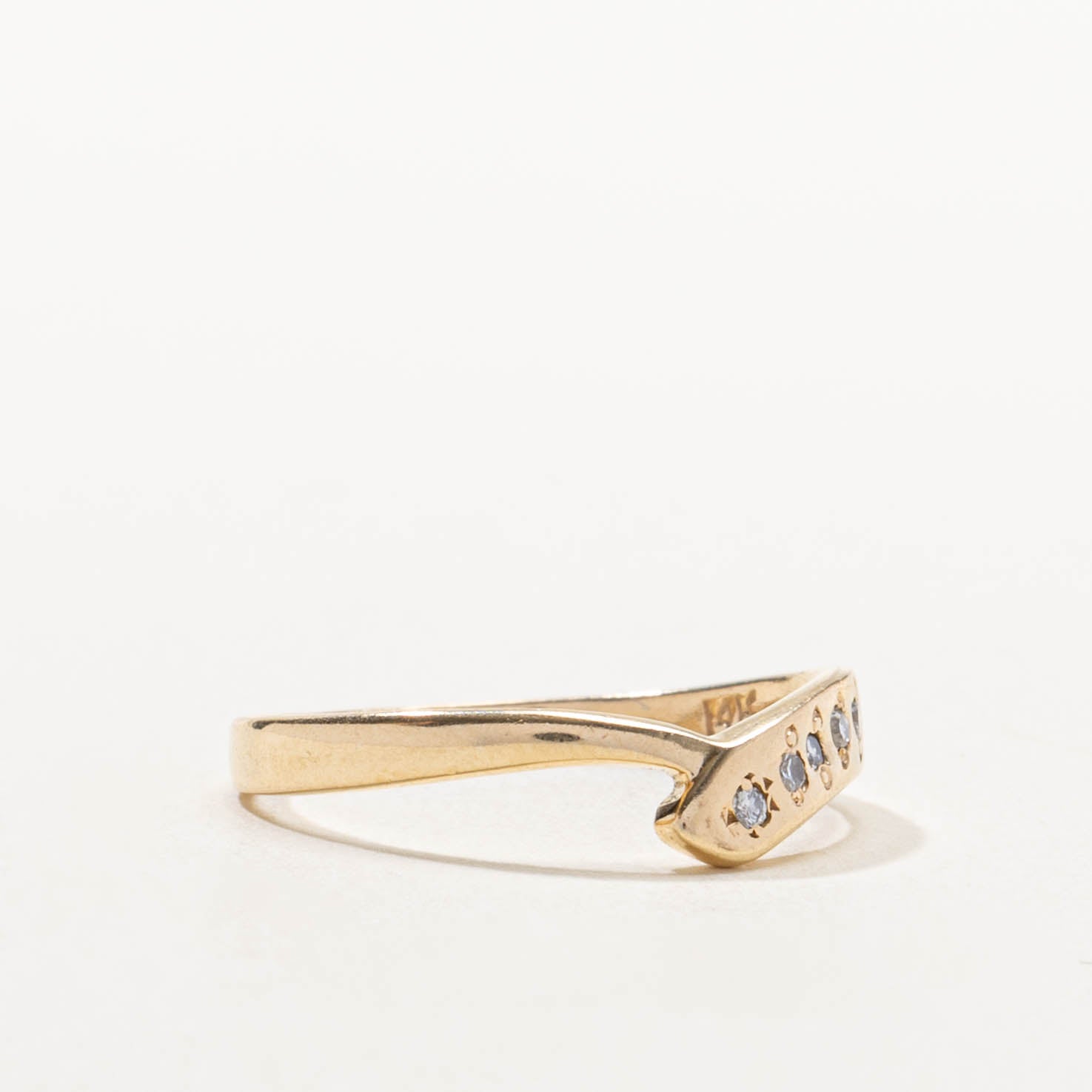 14k Diamond Accented Crossover Ring | SZ 7