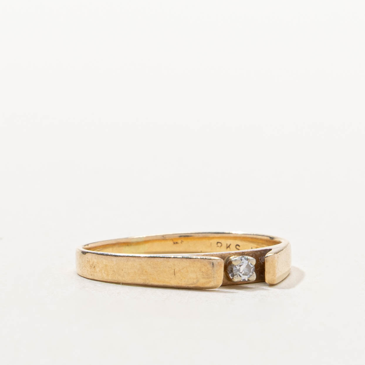 14k Diamond Petite Ring | SZ 3.75