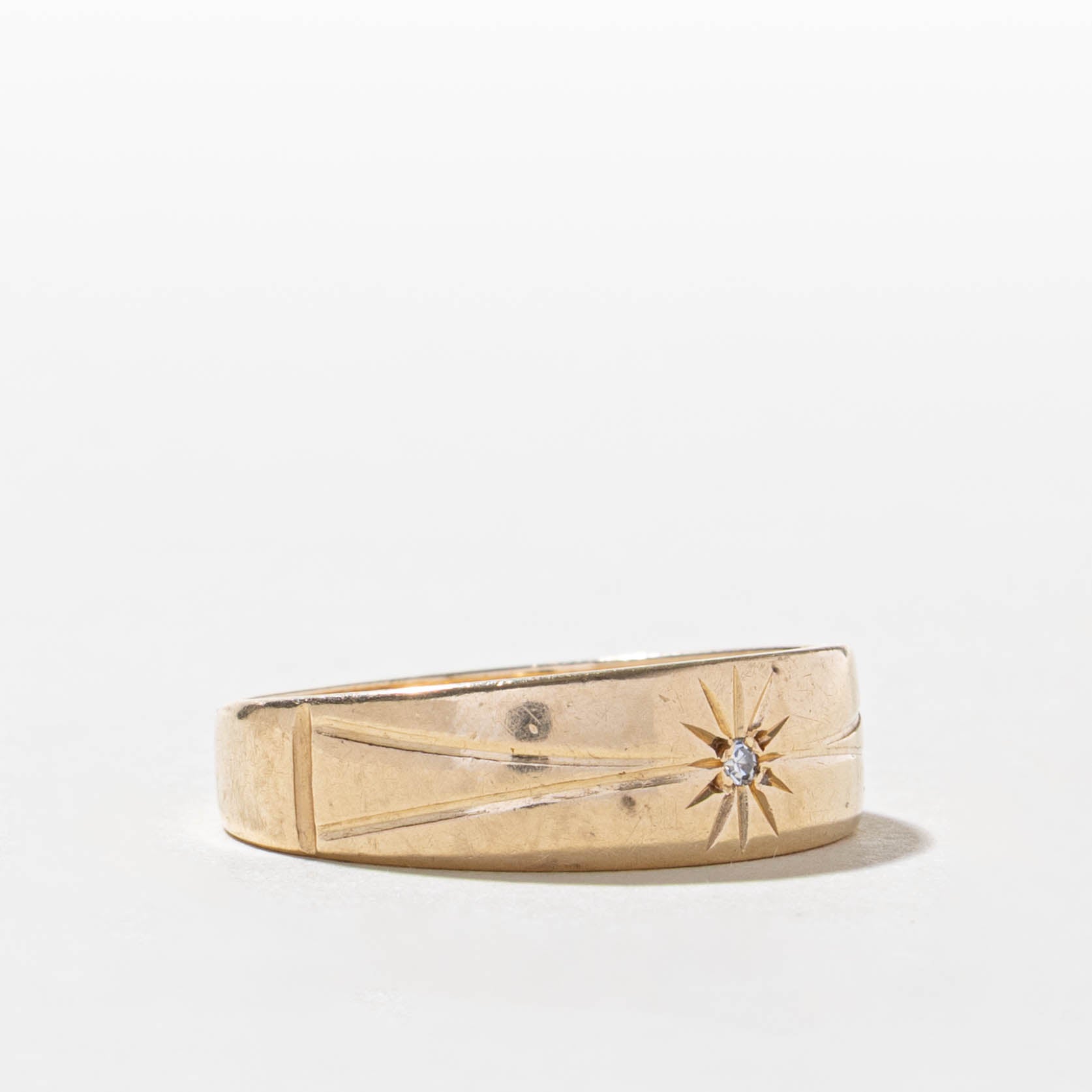 10k Star Set Diamond Band | SZ 10.25