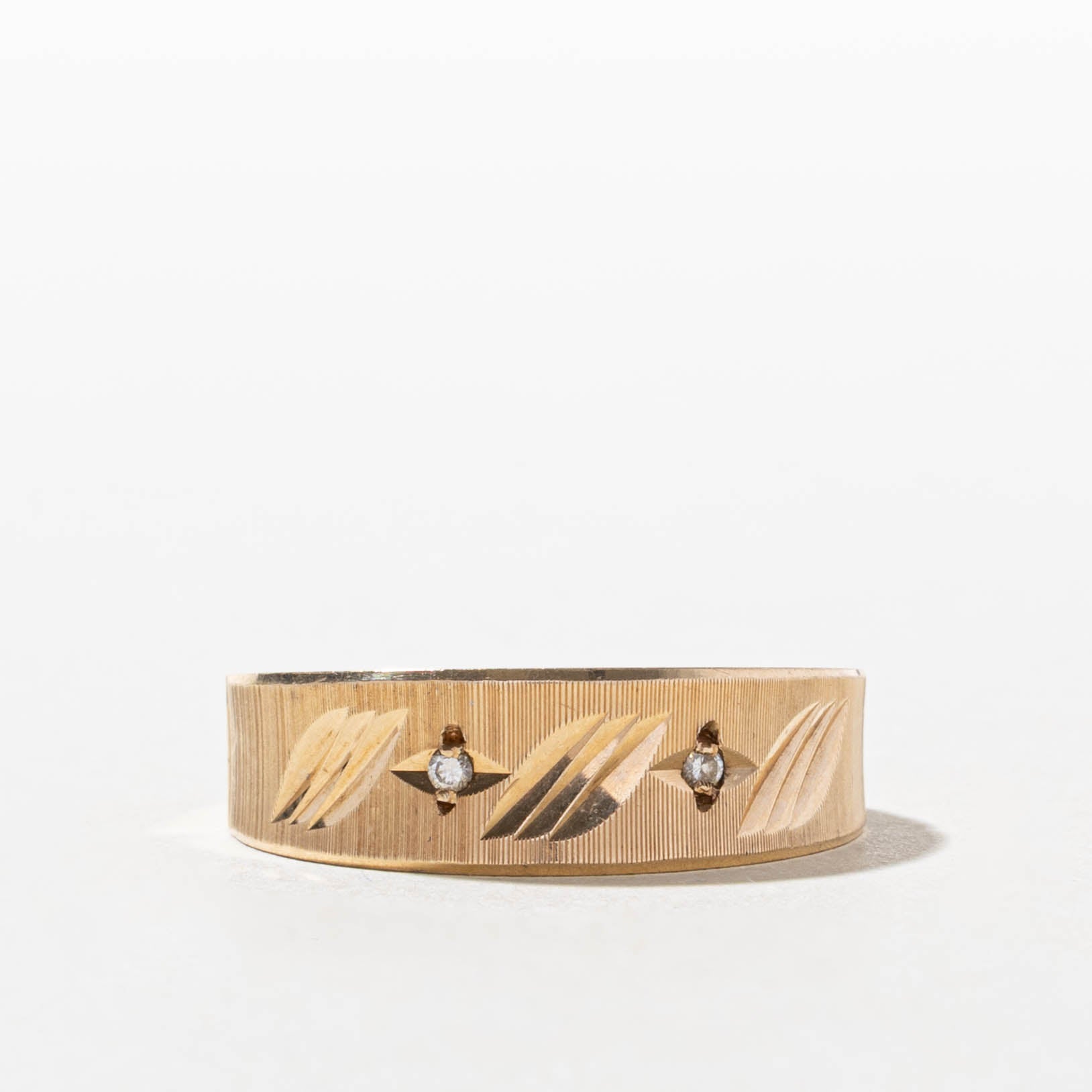 10k Two Stone Star Set Diamond Textured Band | SZ 10
