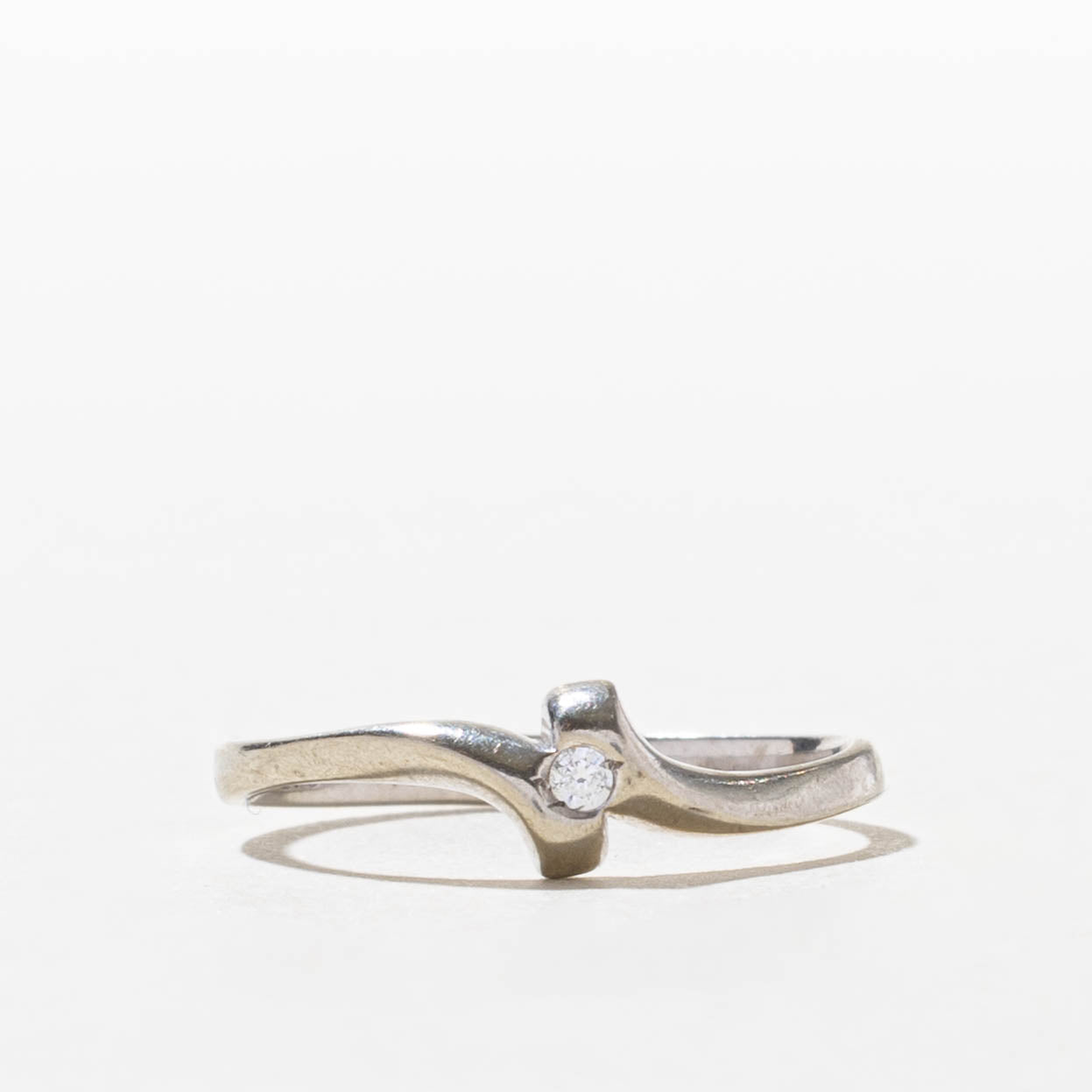 10k Diamond Petite Bypass Ring | SZ 6