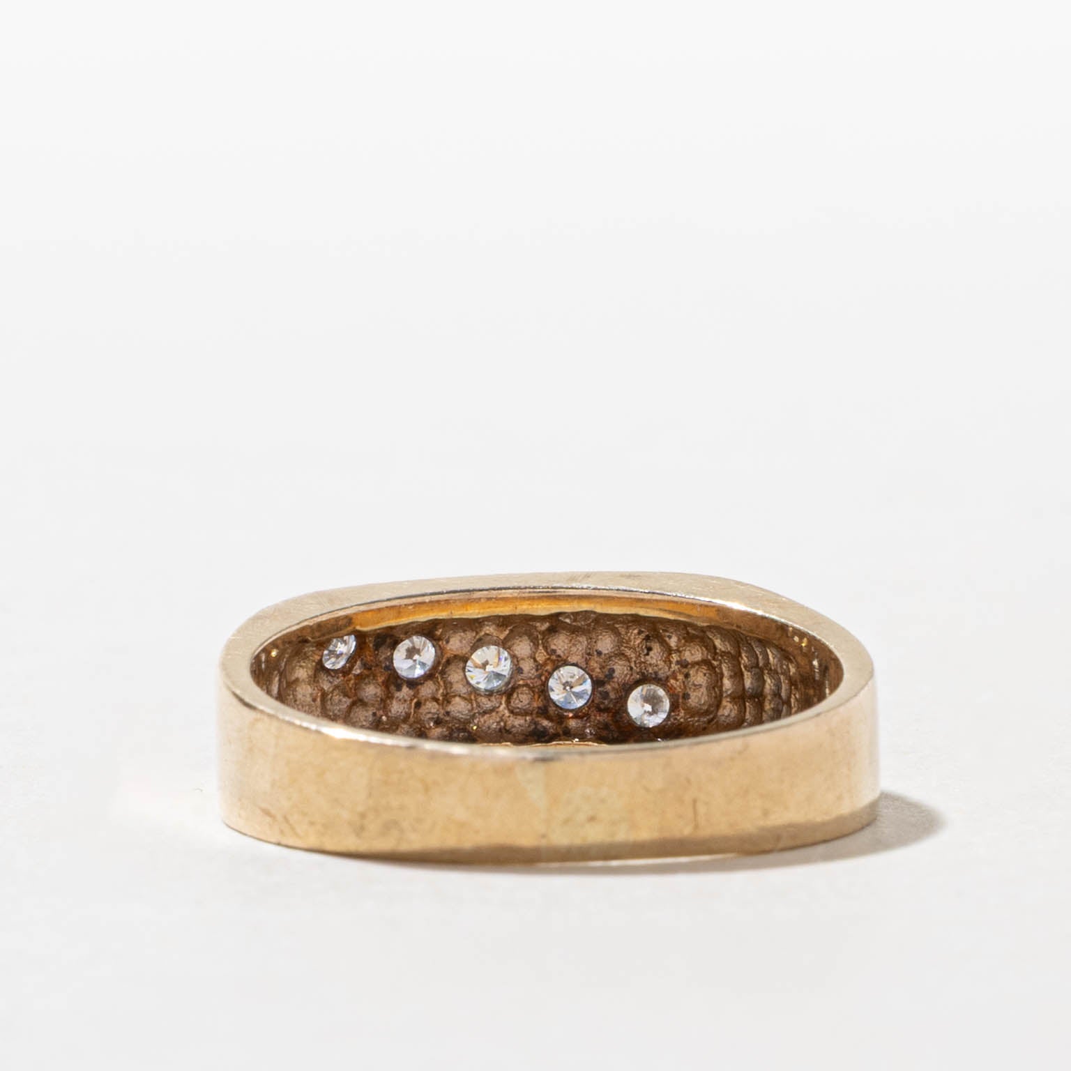 10k Five Stone Diagonal Row Diamond Band | SZ 9