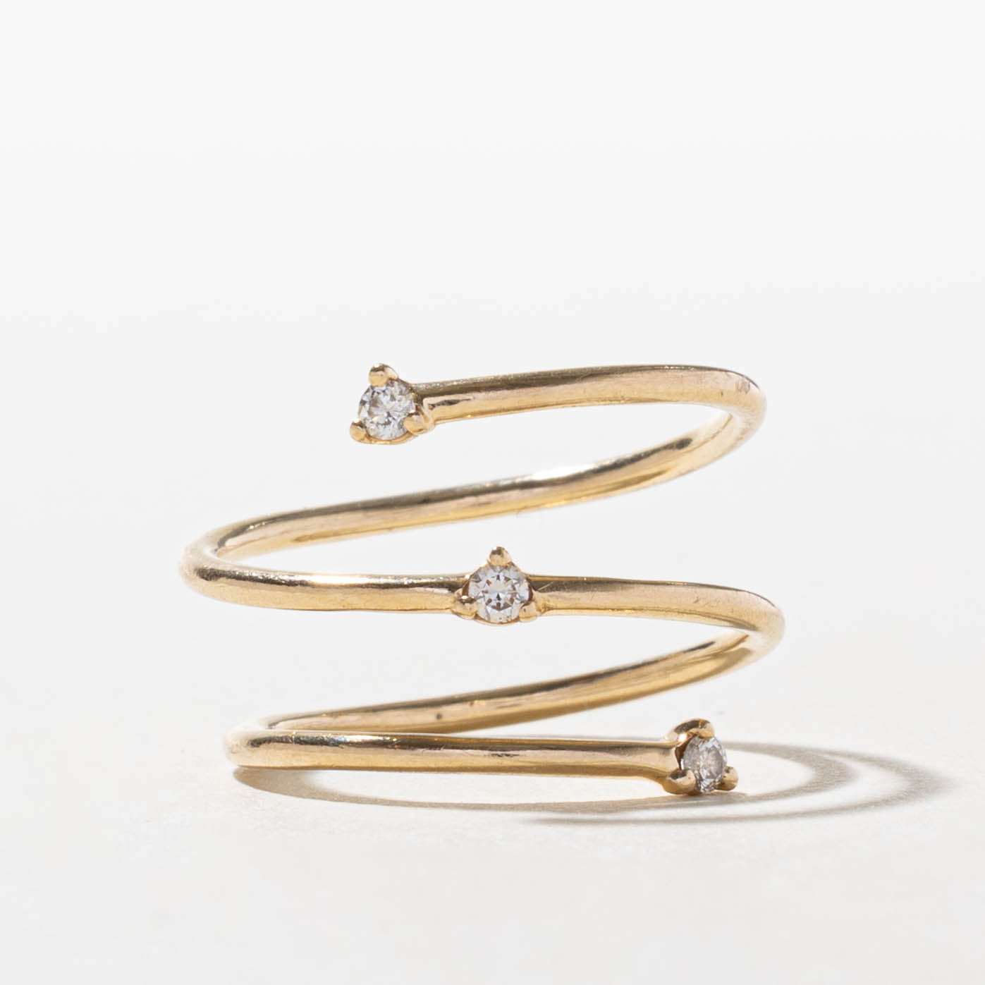 10k Diamond Spiral Wrap Ring | SZ 6.75