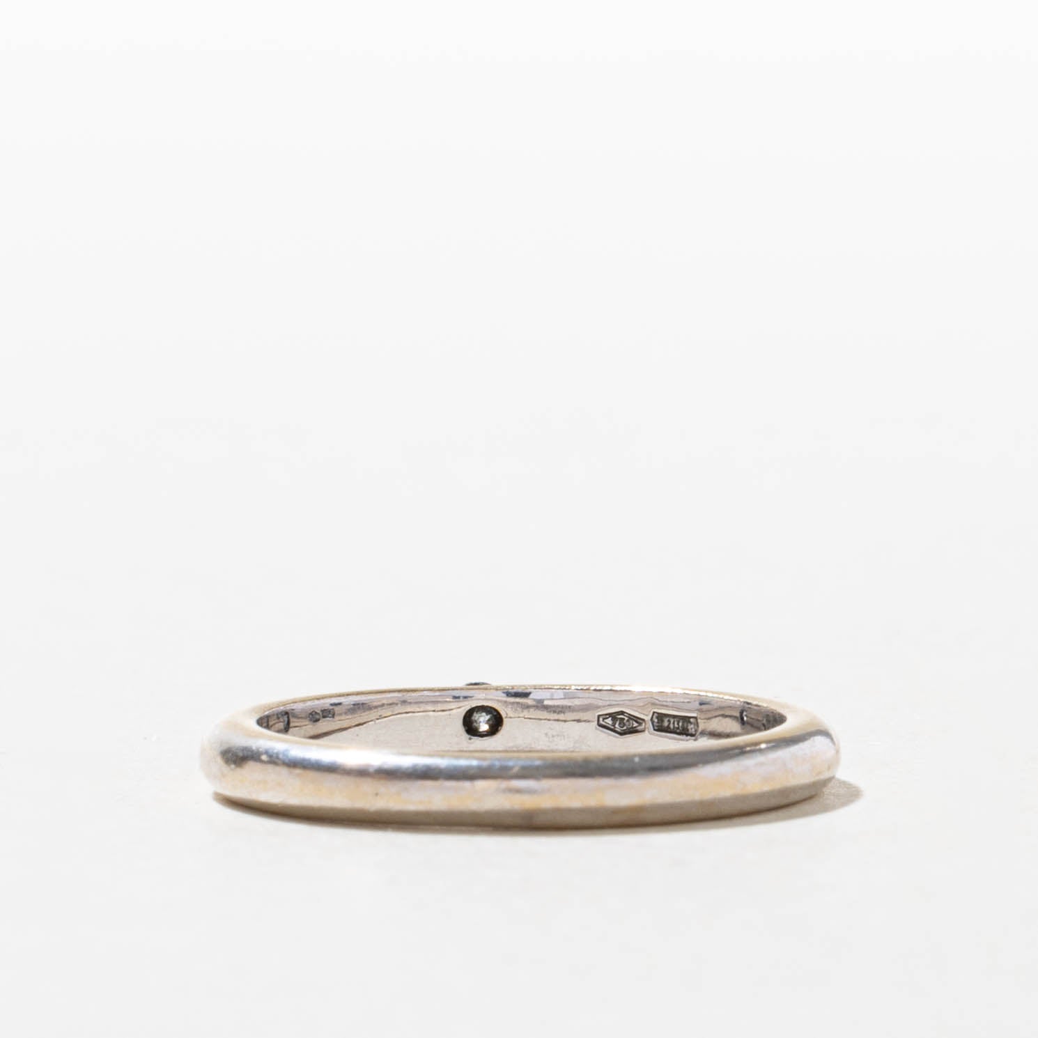 18k Round Brilliant Diamond Stacking Band | 2.50mm | SZ 7