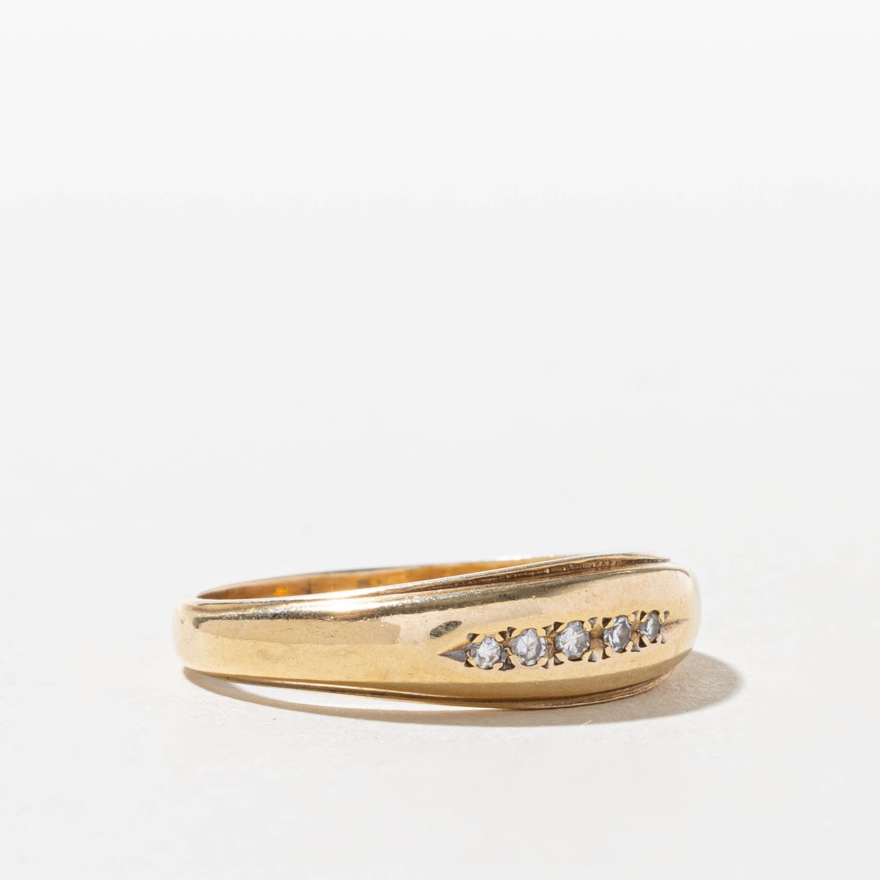 14k Five Stone Diamond Tapered Ring | SZ 9