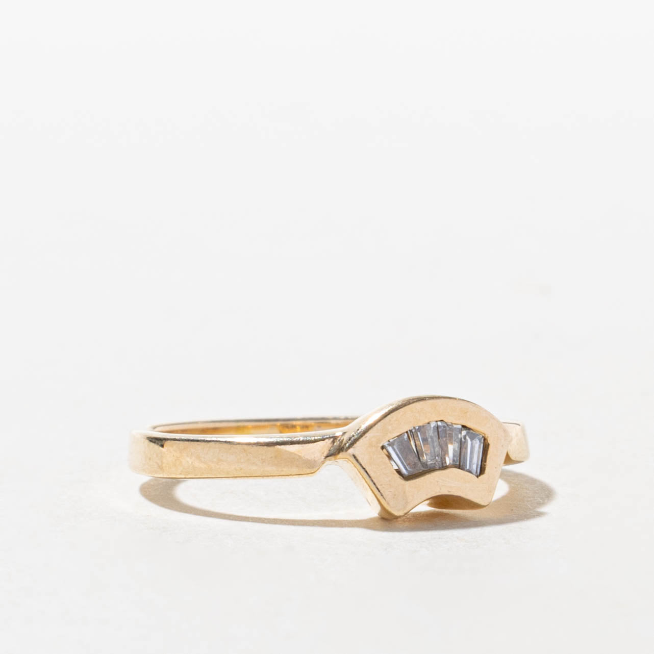 14k Baguette Diamond Geometric Ring | SZ 4.25