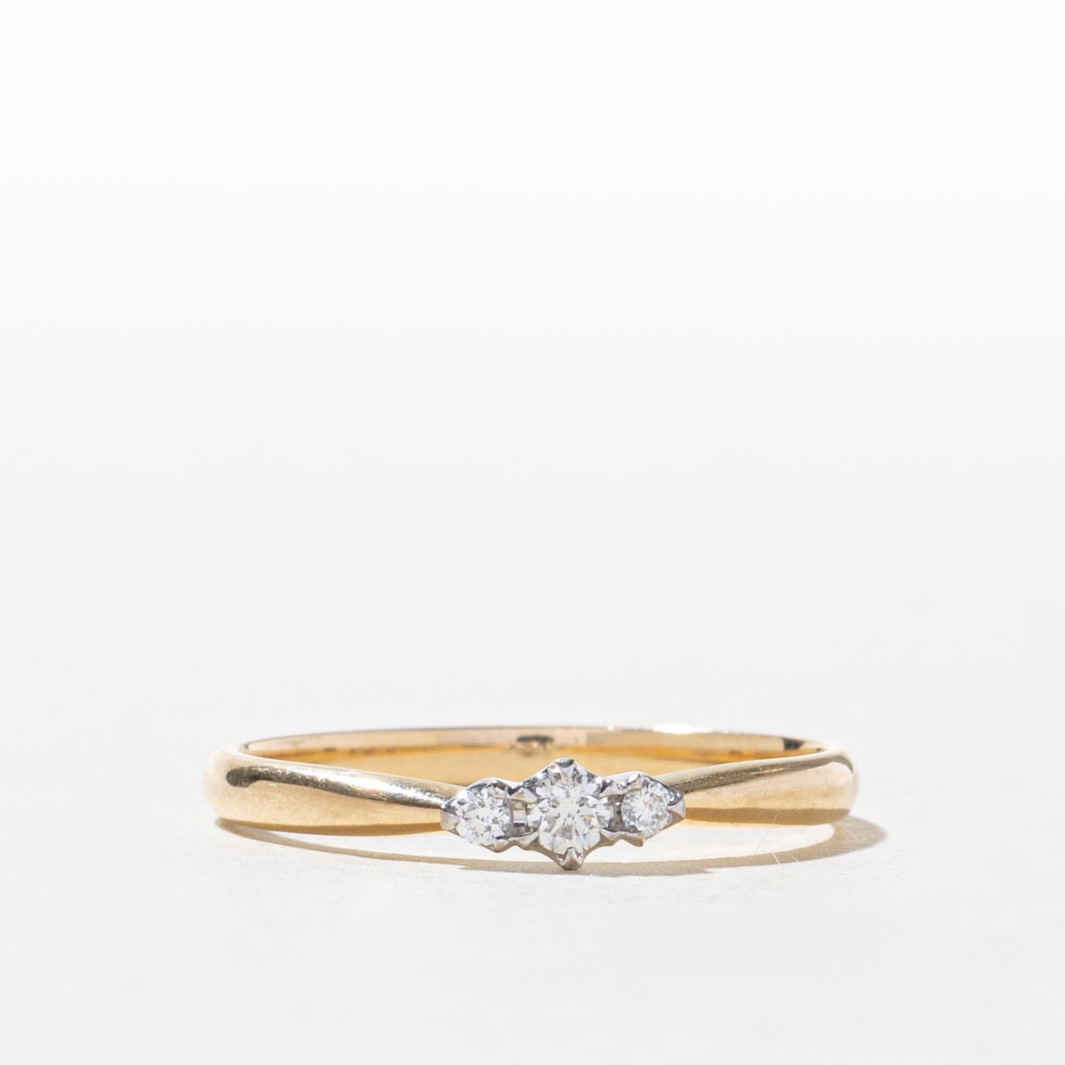 14k Three Stone Diamond Petite Ring | SZ 8.75