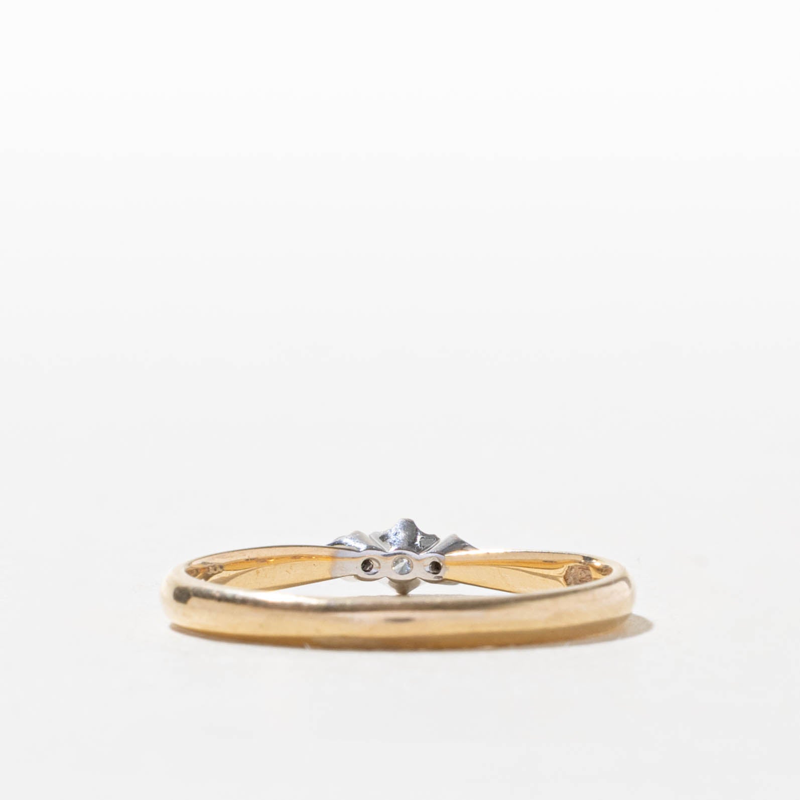 14k Three Stone Diamond Petite Ring | SZ 8.75