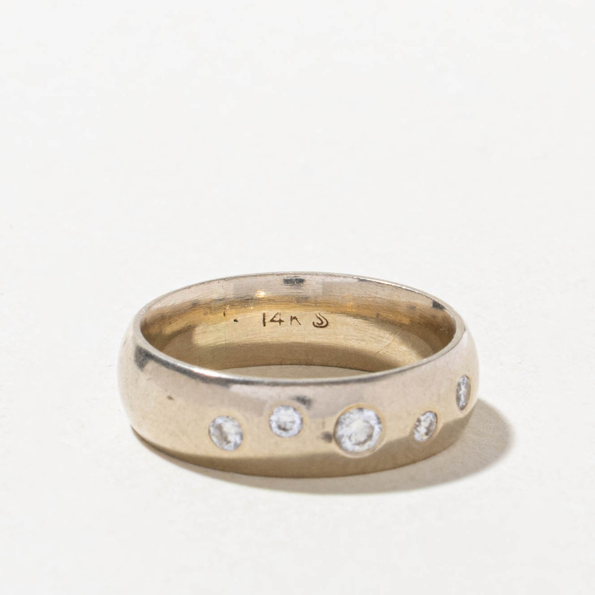 14k Flush Set Scattered Diamond Band | 5.00mm | SZ 3.5