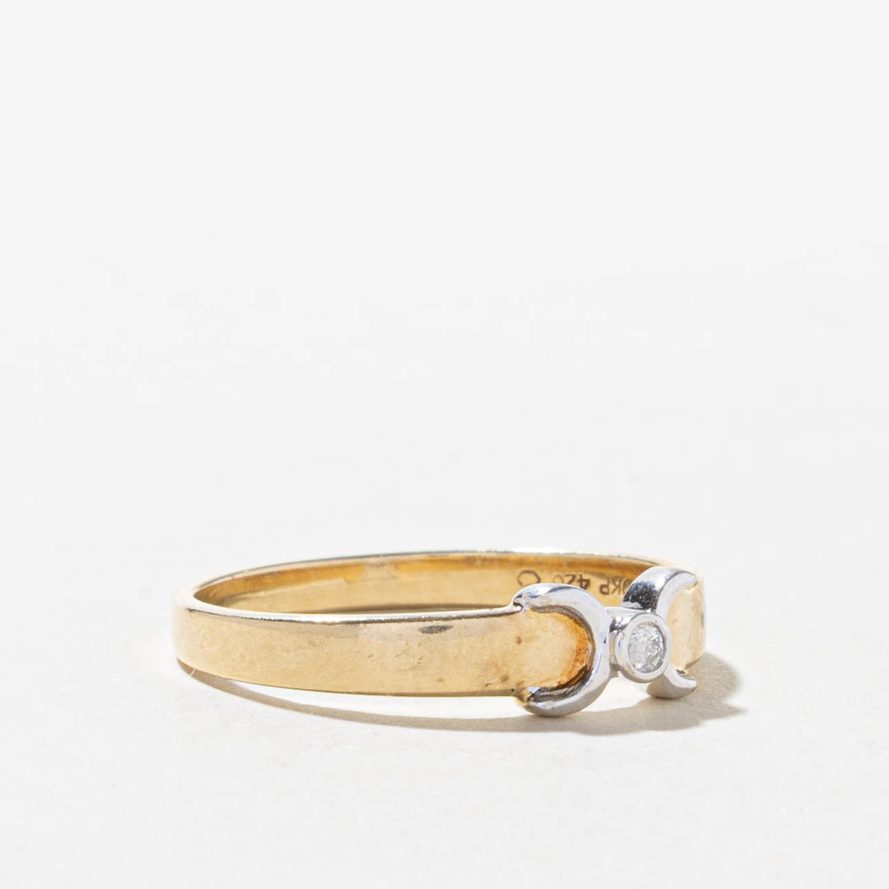 10k Bezel Set Diamond Buckle Ring | SZ 6.5