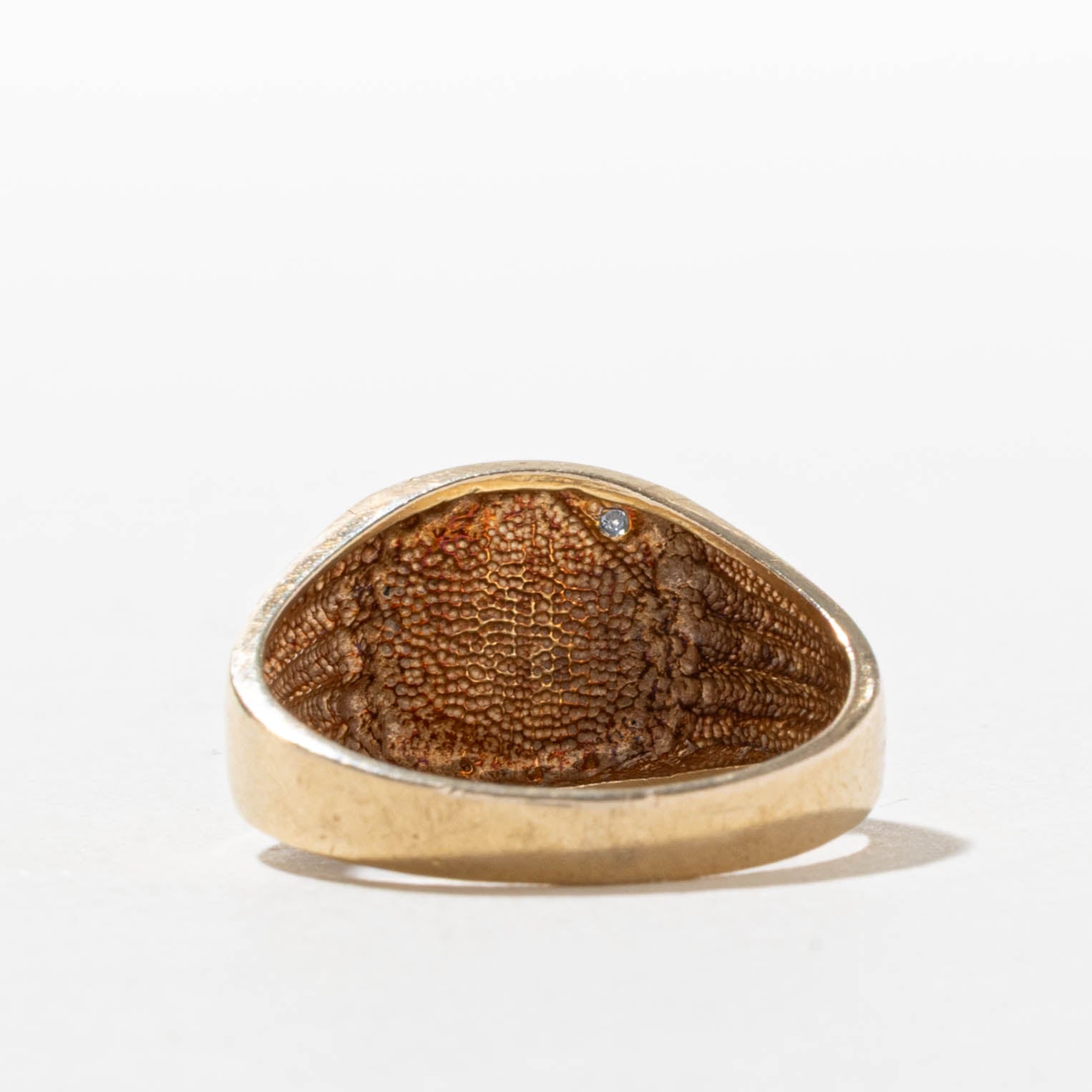 10k Corner Diamond Accented Grooved Signet Ring | SZ 8.25
