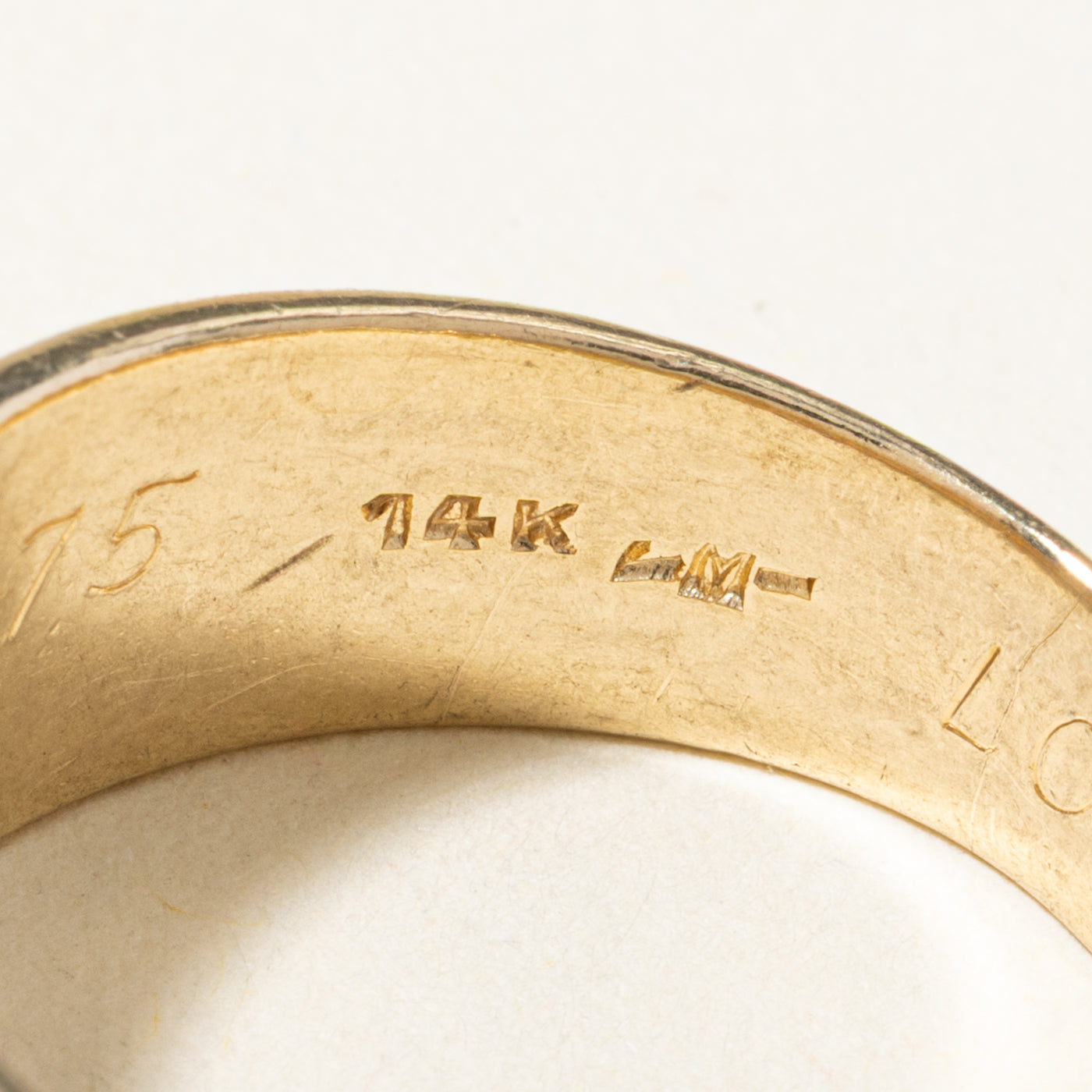 14k Star Set Diamond Plain Band | 10.00mm | SZ 9.5