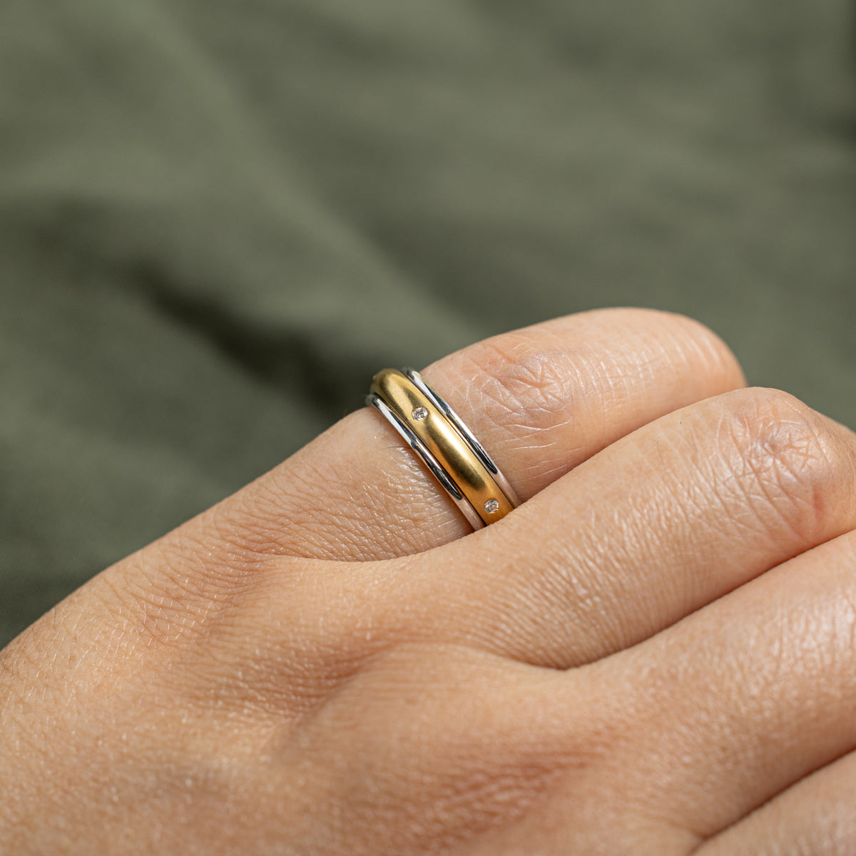 18k Two Tone Flush Set Eternity Diamond Band | 5.00mm | SZ 5