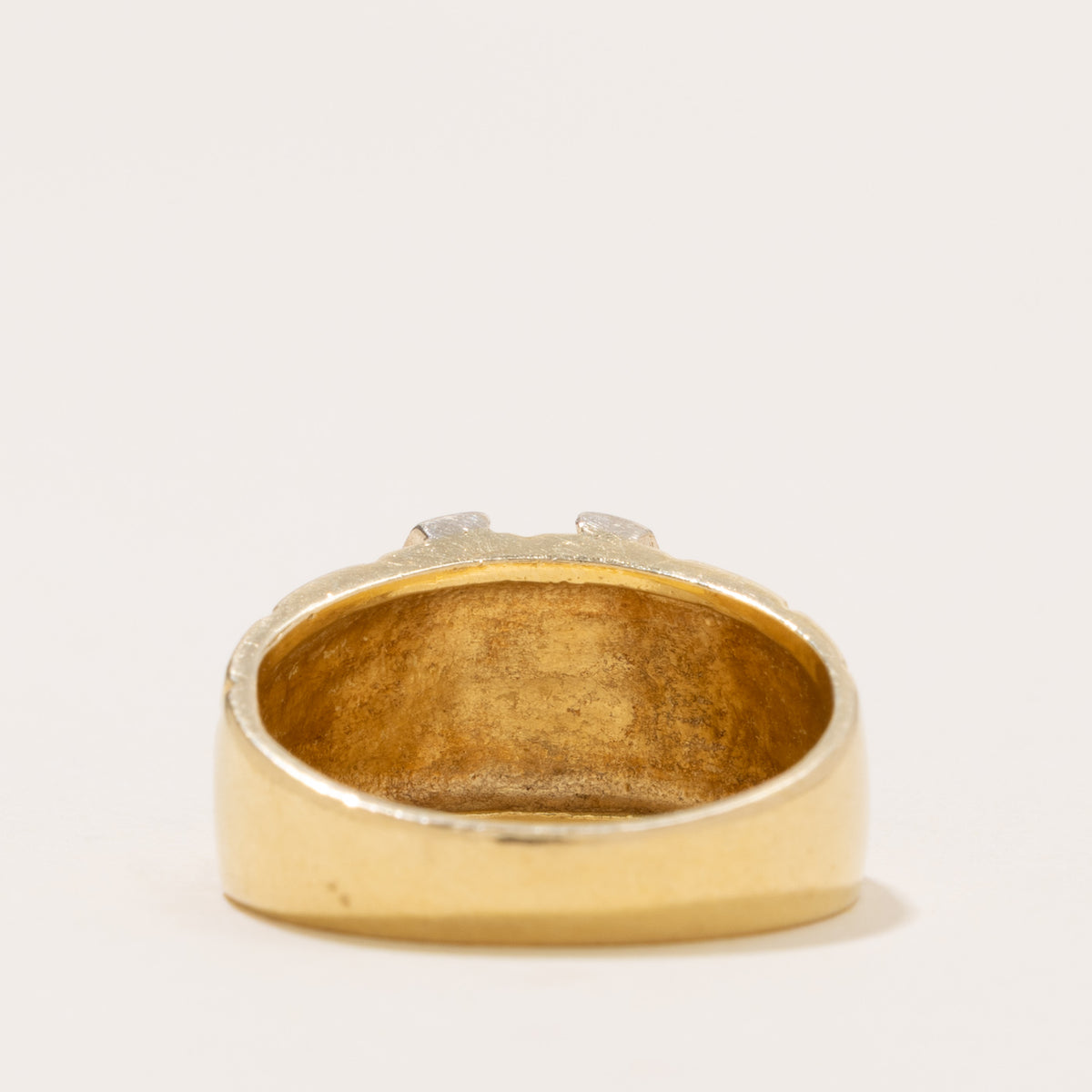 18k Diamond Grooved Horseshoe Ring | SZ 7