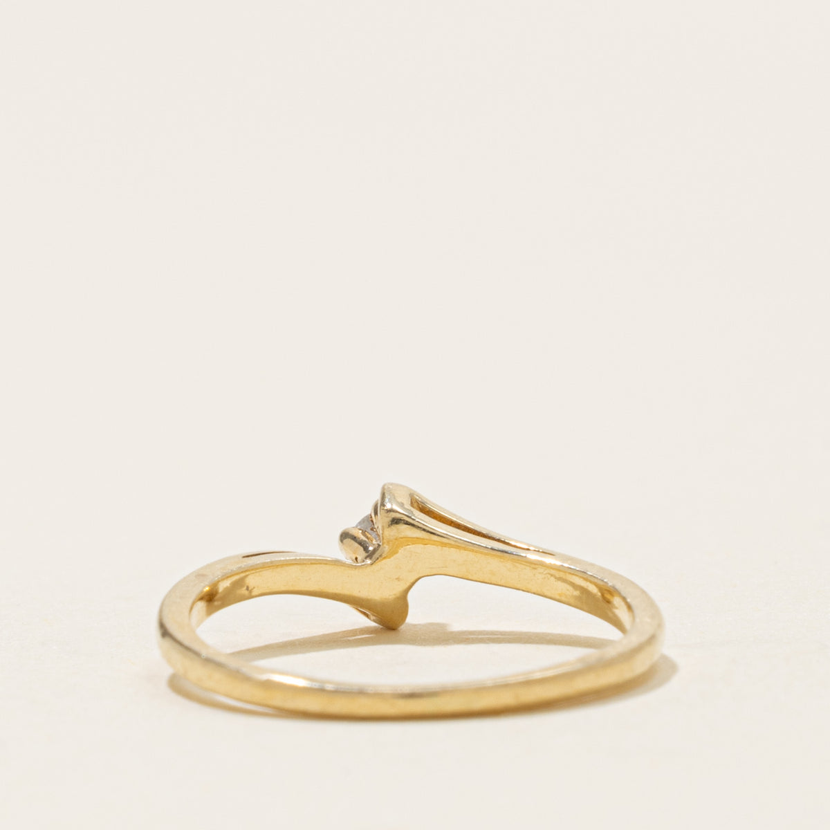 10k Solitaire Diamond Petite Bypass Ring | SZ 4