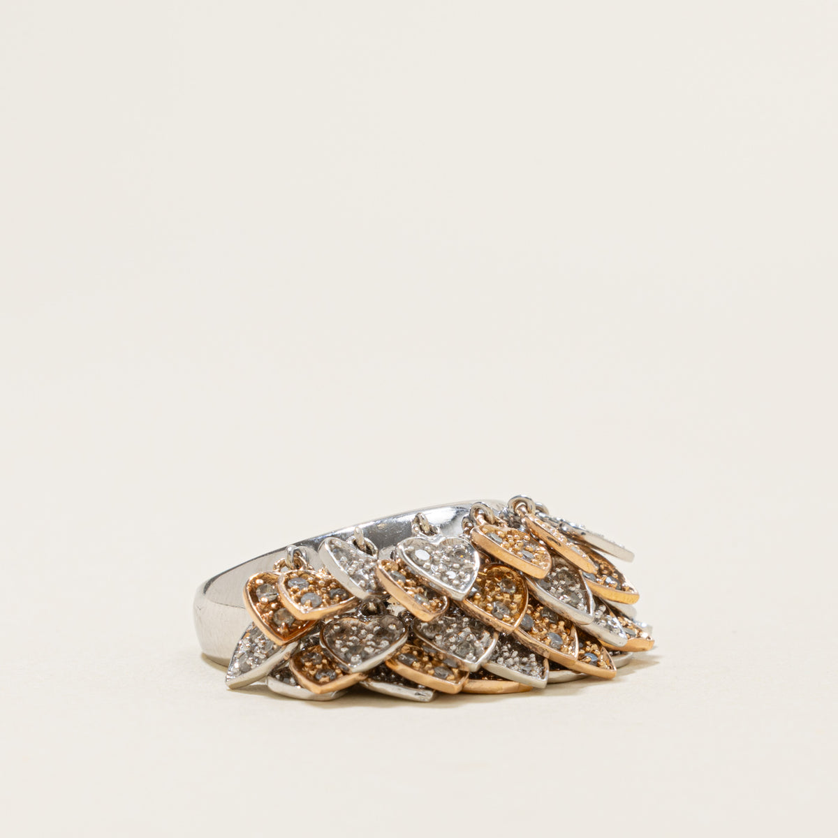 14k Two Tone Diamond Cluster Heart Charms Cocktail Ring | SZ 6.75