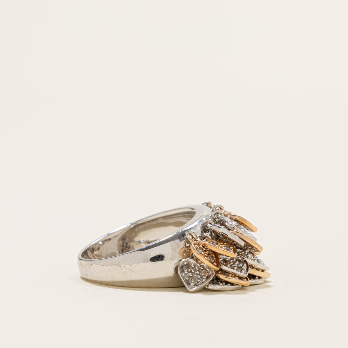 14k Two Tone Diamond Cluster Heart Charms Cocktail Ring | SZ 6.75