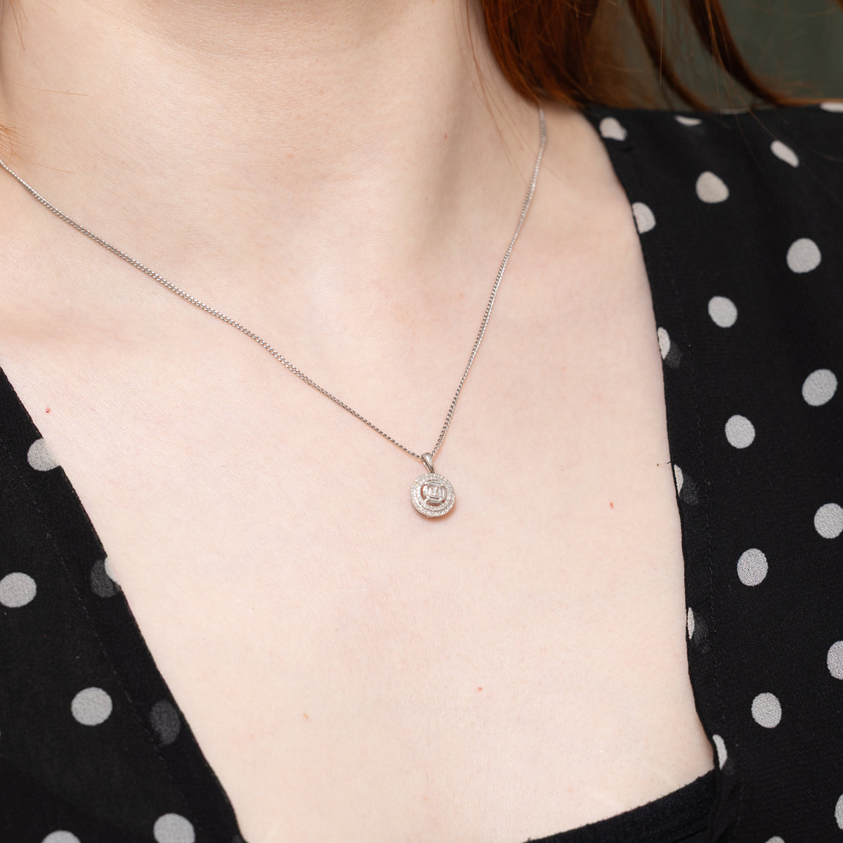 18k Invisible Set Diamond Halo Pendant