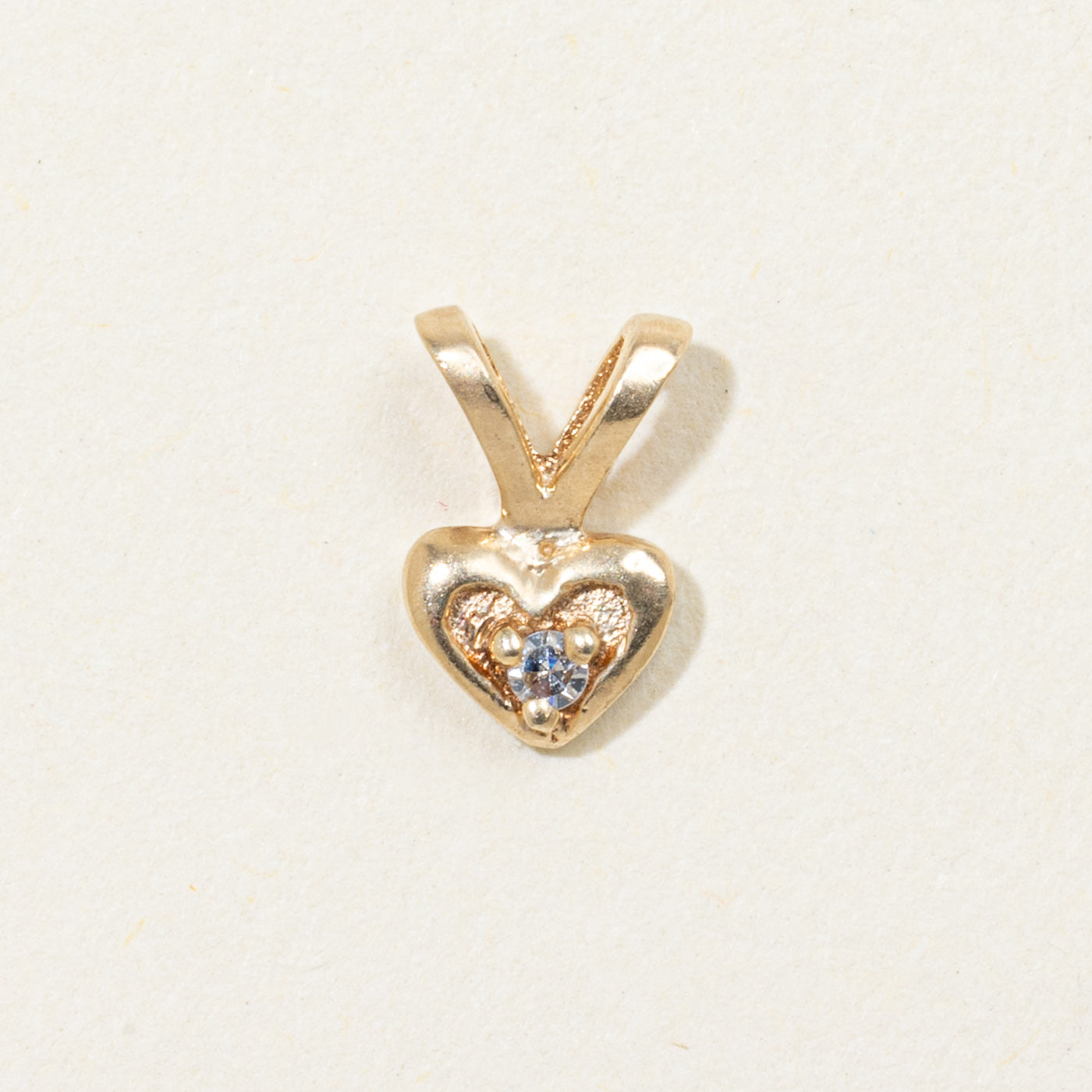 10k Diamond Textured Heart Pendant