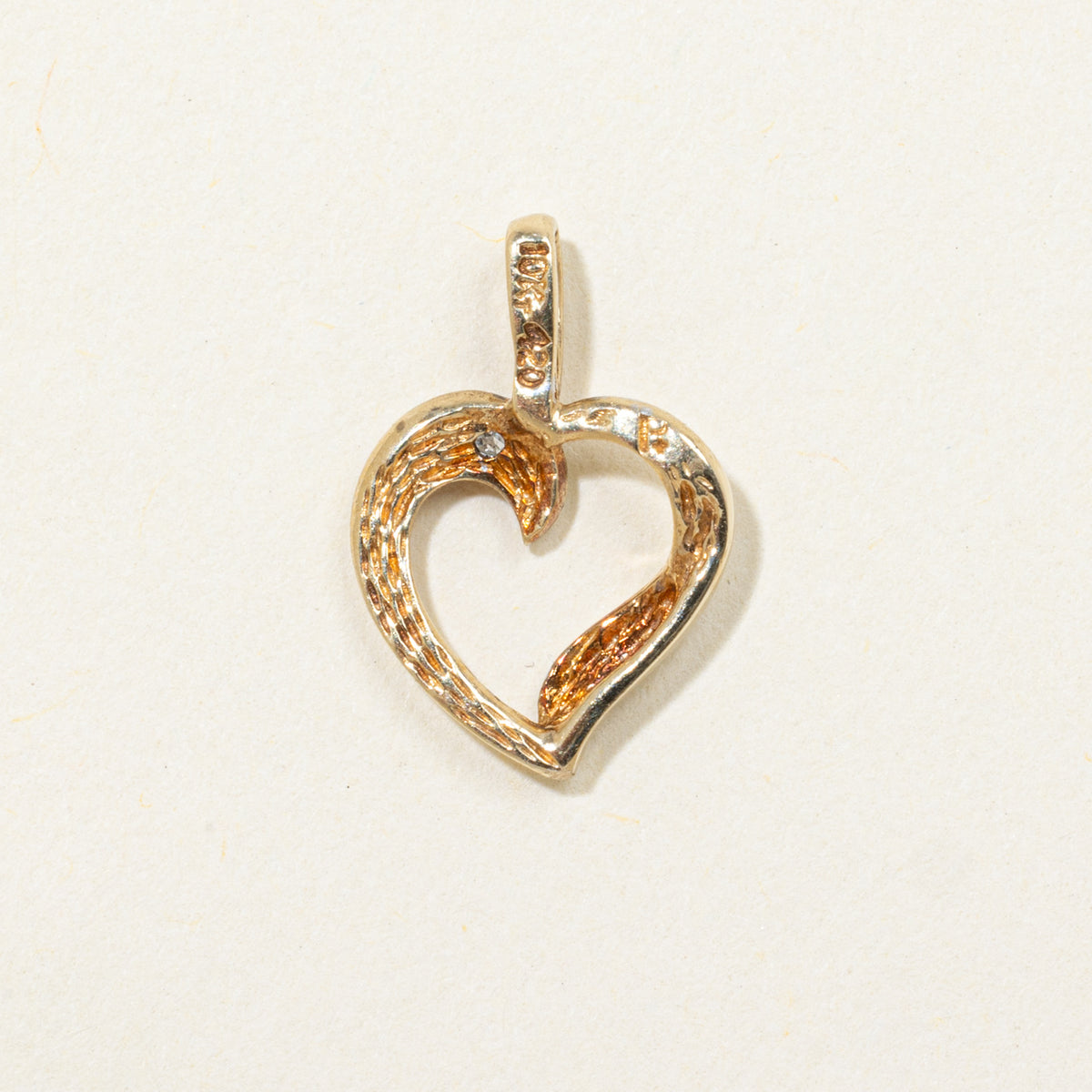 10k Diamond Heart Pendant