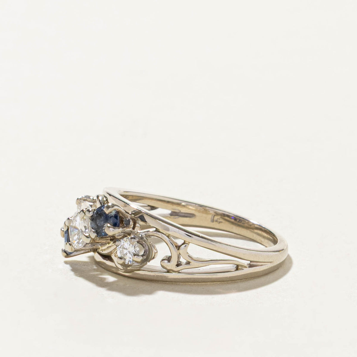 14k Sapphire & Diamond Cluster Scrollwork Ring | 0.28ctw, 0.43ctw | SZ 7.25