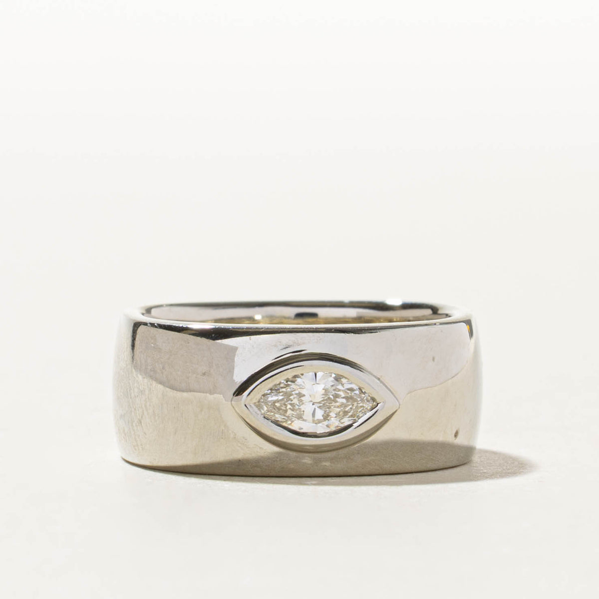 19k East West Marquise Cut Diamond Soft Square Band | 0.33ct VS1 H | 7.85mm | SZ 5.5