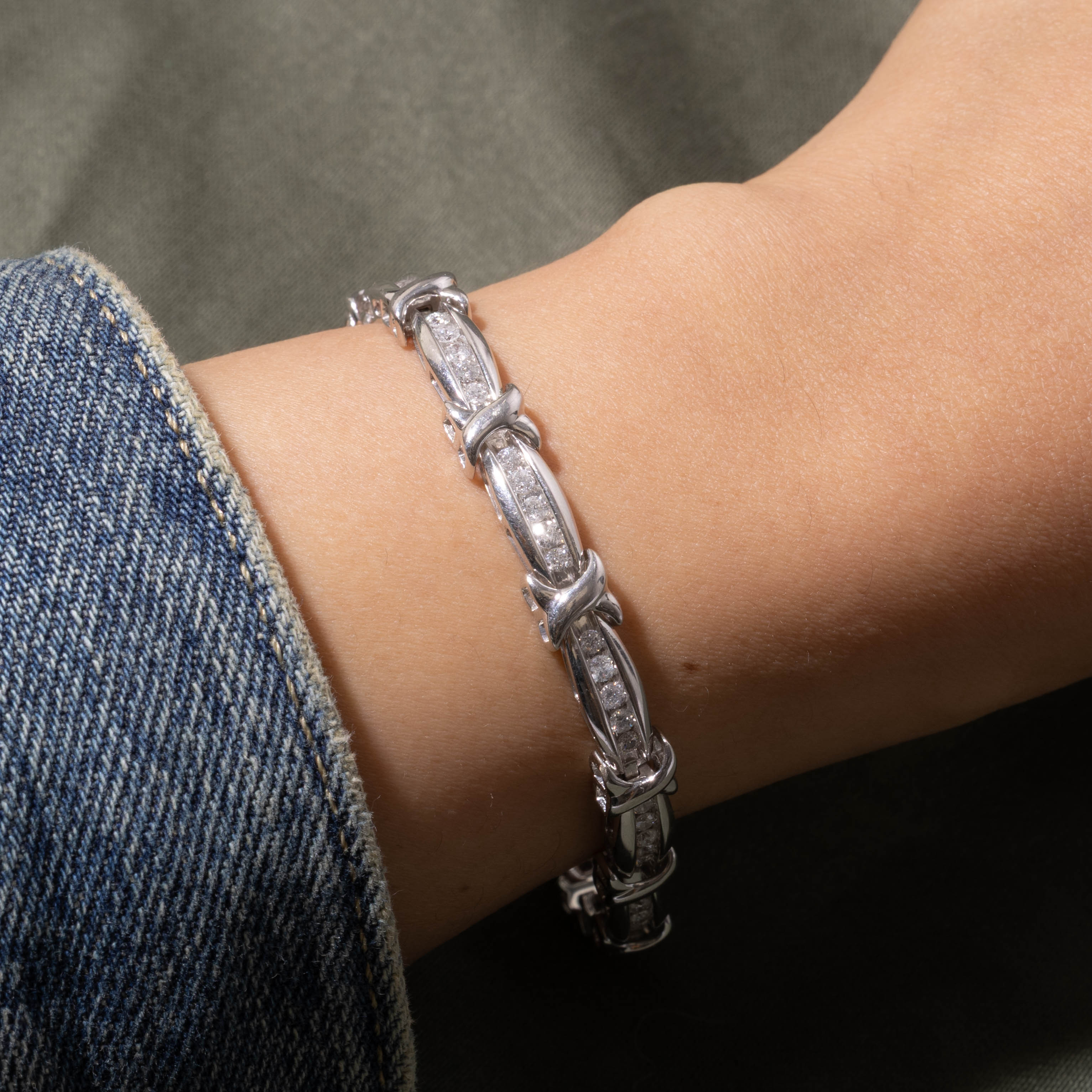 14k Channel Set Diamond X Tennis Bracelet | 1.80ctw | 7.25"