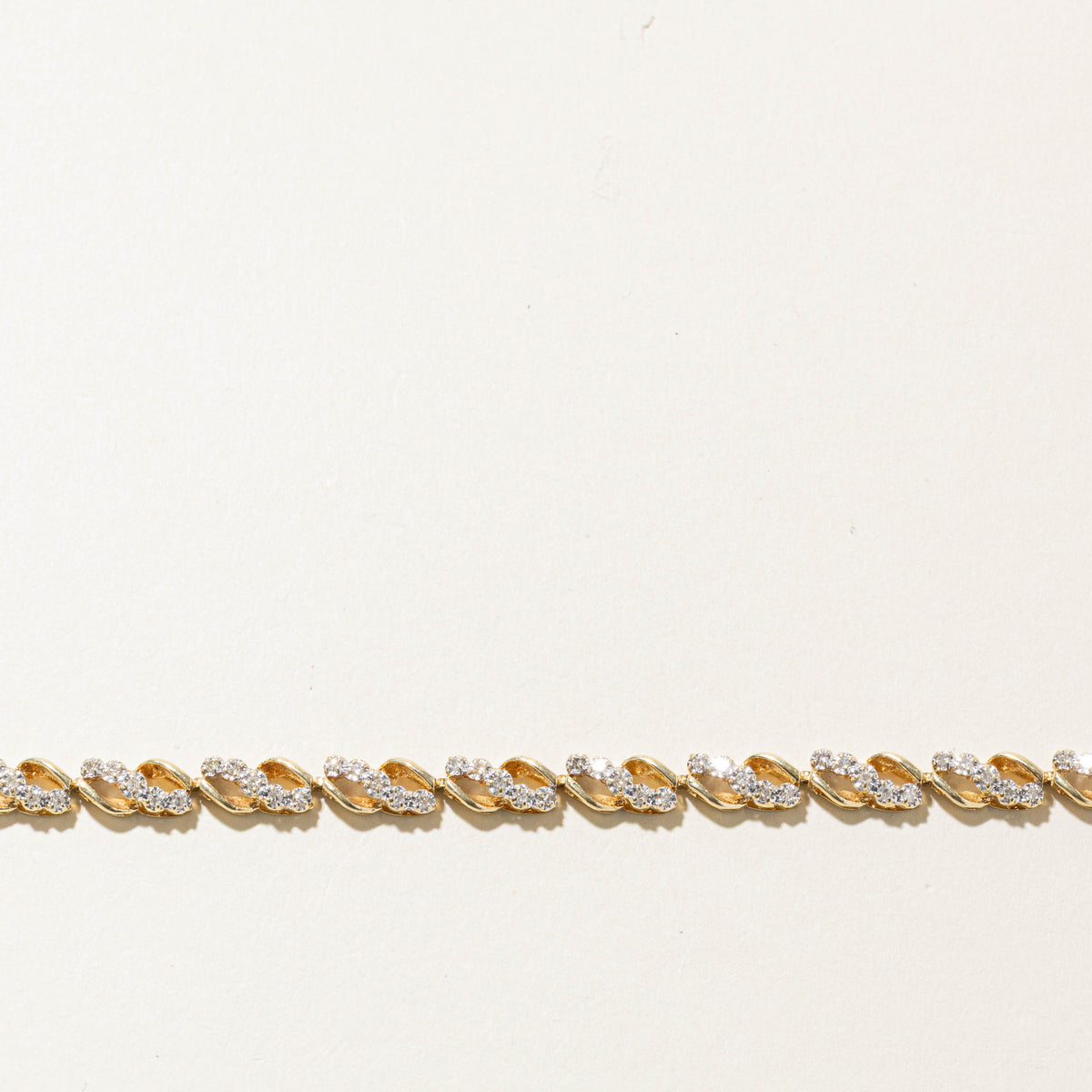 10k Diamond Twisted Wavy Tennis Bracelet | 0.75ctw | 7.5"