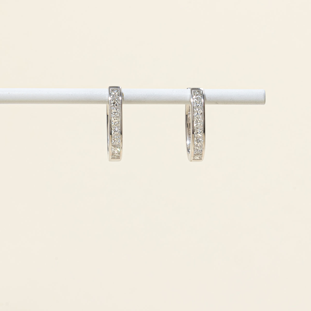 14k Channel Set Princess Cut Diamond Hoop Earrings | 19.2mm | 1.48ctw