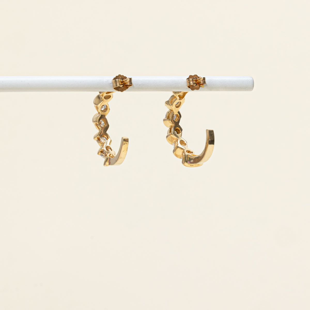 14k Bezel Set Diamond Twisted Hoop Earrings | 22.05mm | 0.35ctw