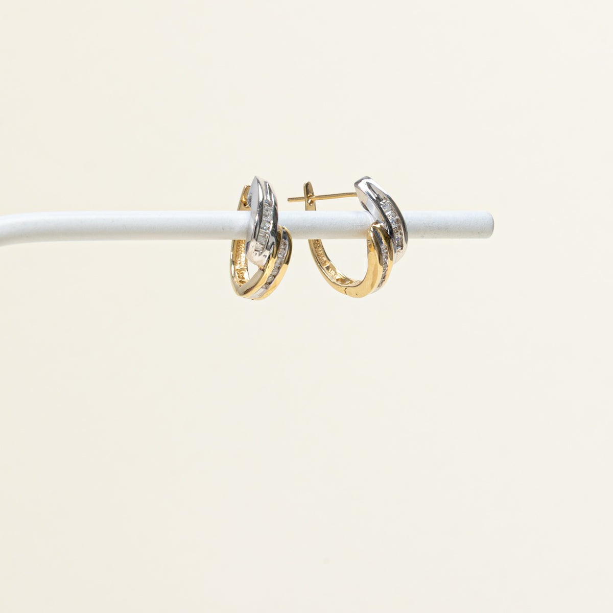 14k Two Tone Mixed Cut Diamond Layered Hoop Earrings | 15.70mm | 0.23ctw