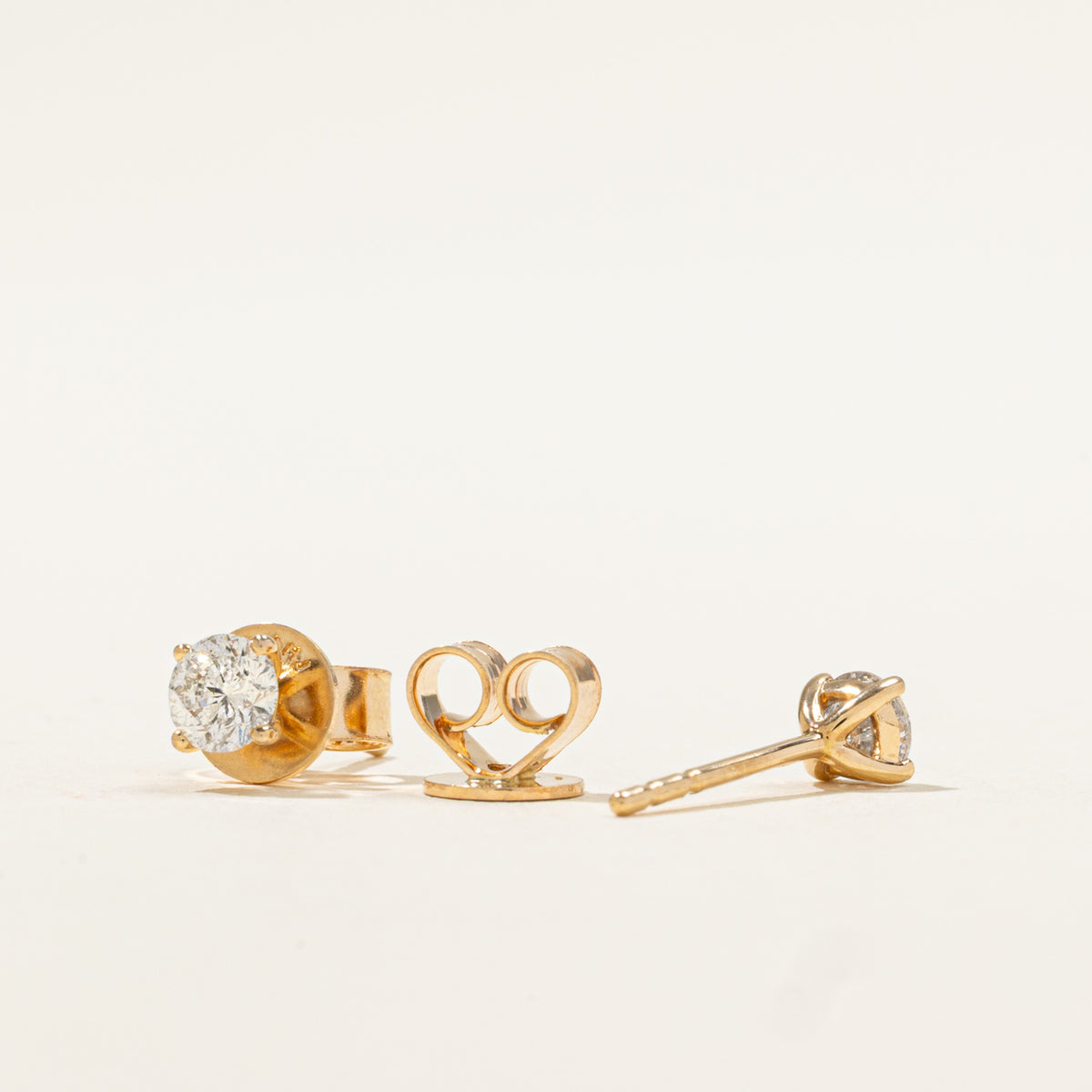 18k Solitaire Round Brilliant Diamond Studs | 0.45ctw I2 G/H