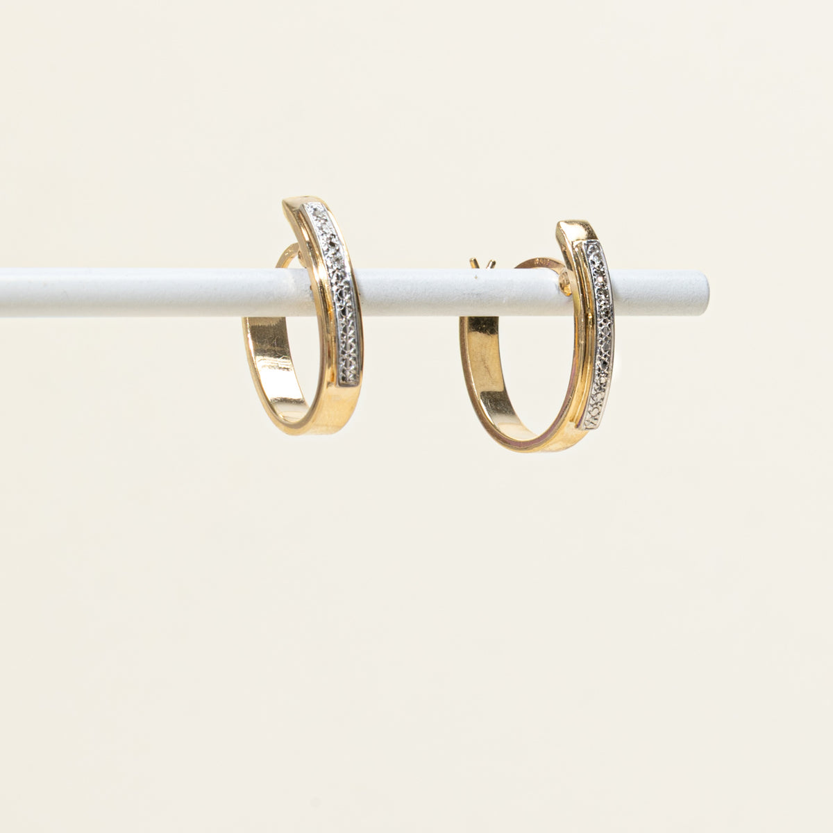 10k Illusion Set Diamond Hoop Earrings | 20.45mm | 0.03ctw