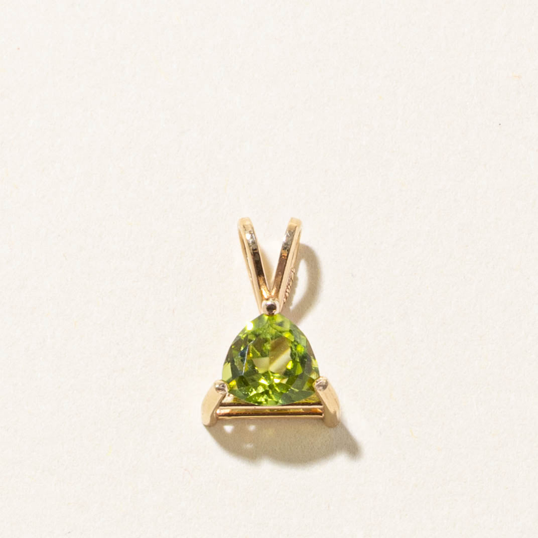 14k Solitaire Trillion Cut Peridot Pendant | 1.00ct