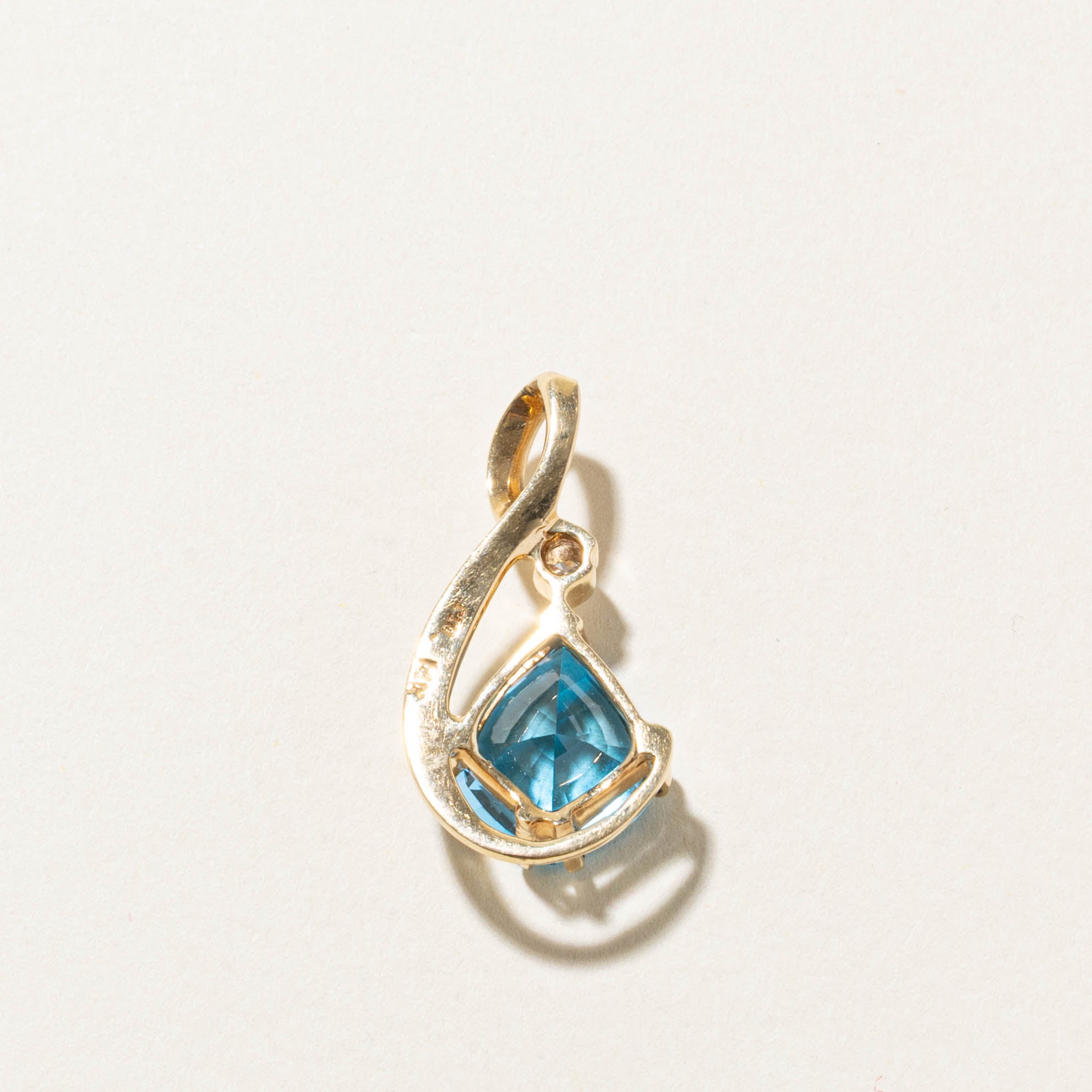 14k Blue Topaz & Diamond Abstract Pendant | 10.50ct, 0.04ctw