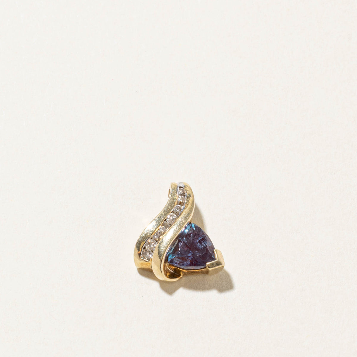 10k Trillion Cut Synthetic Sapphire & Diamond Abstract Pendant | 1.50ct, 0.15ctw