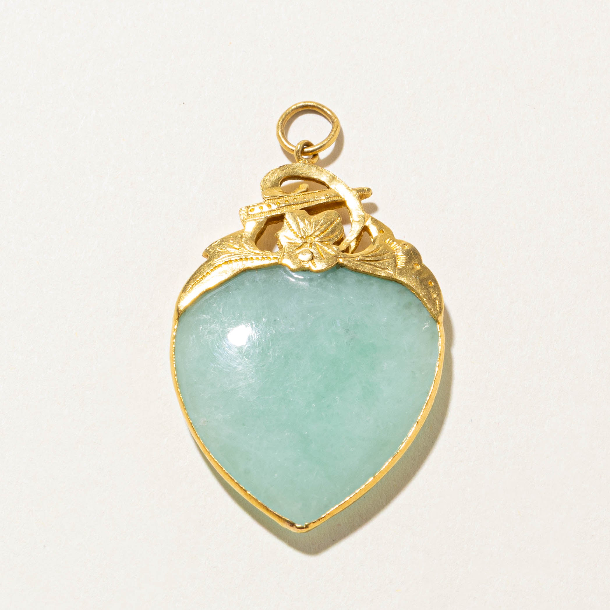 23k Heart Cabochon Jadeite Pendant | 22.00ct