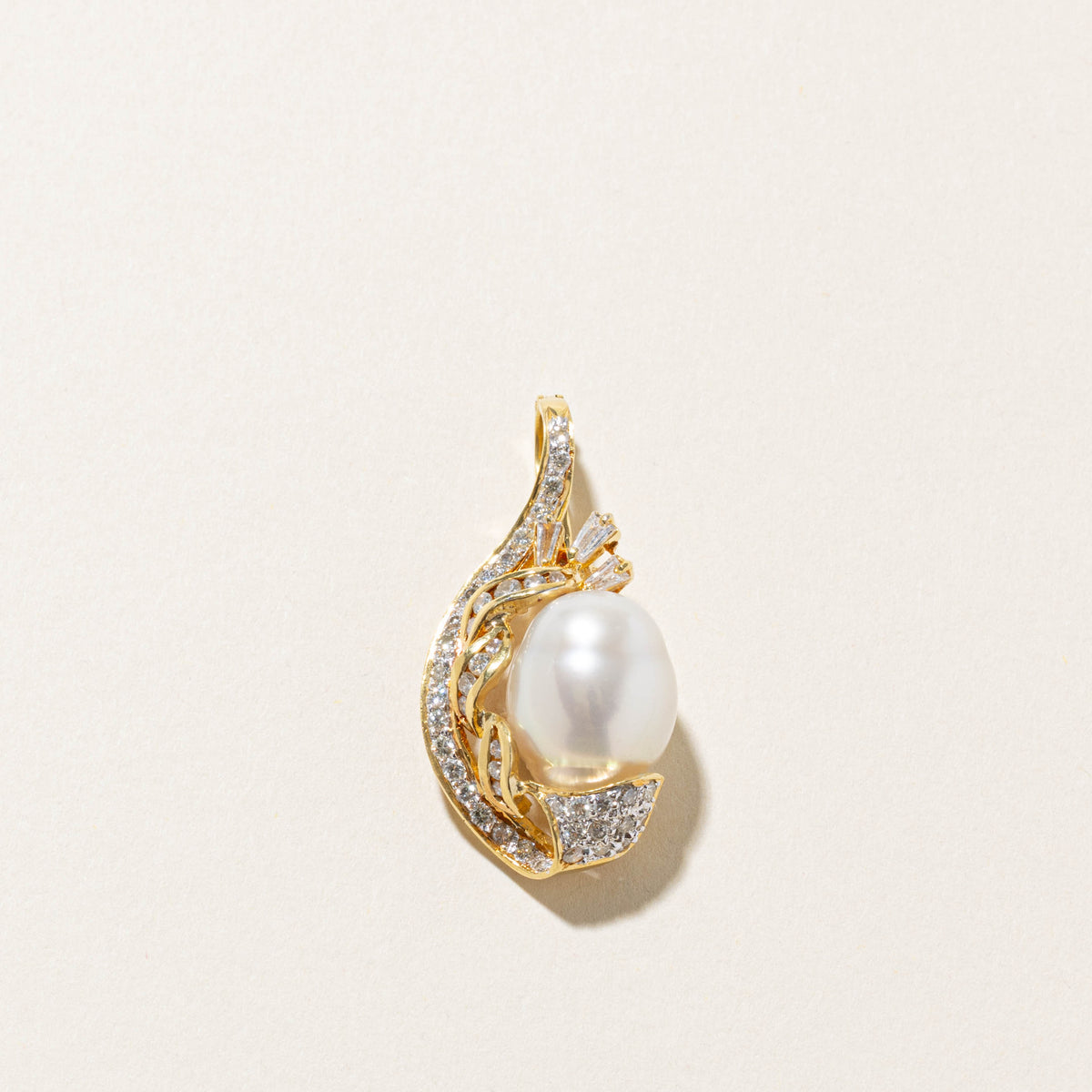 18k Pave Set Diamond & Pearl Ornate Pendant | 0.90ctw