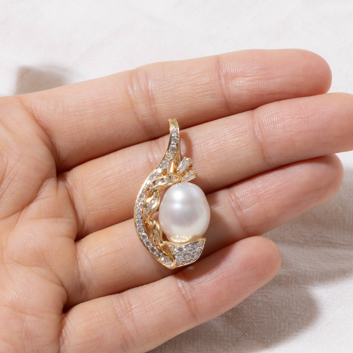 18k Pave Set Diamond & Pearl Ornate Pendant | 0.90ctw