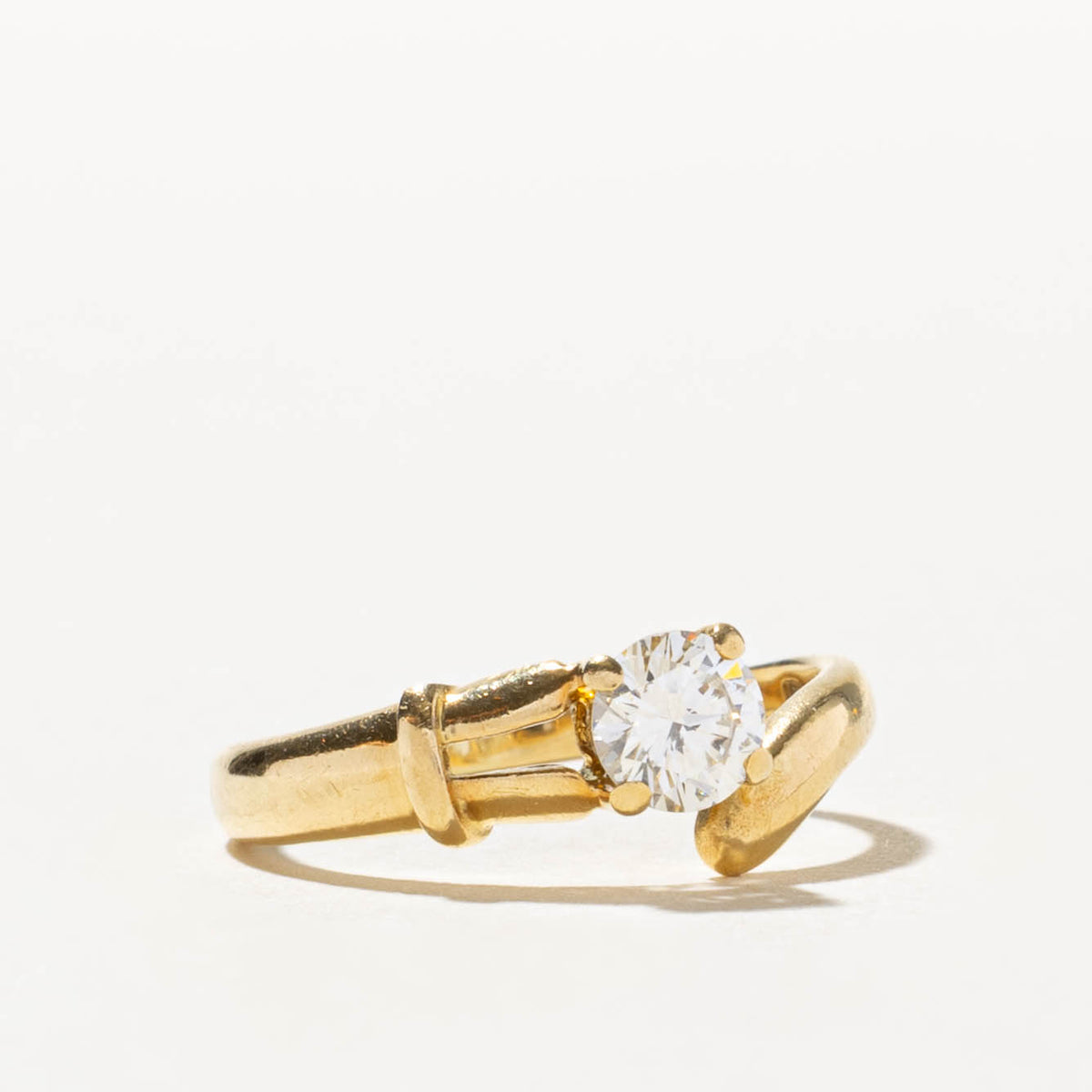 18k Solitaire Diamond Grooved Bypass Ring | 0.40ct VS1 H | SZ 4.75