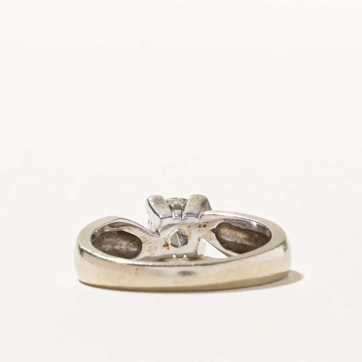 14k Solitaire Diamond Grooved Bypass Ring | 0.52ct SI2/I1 H/I | SZ 5