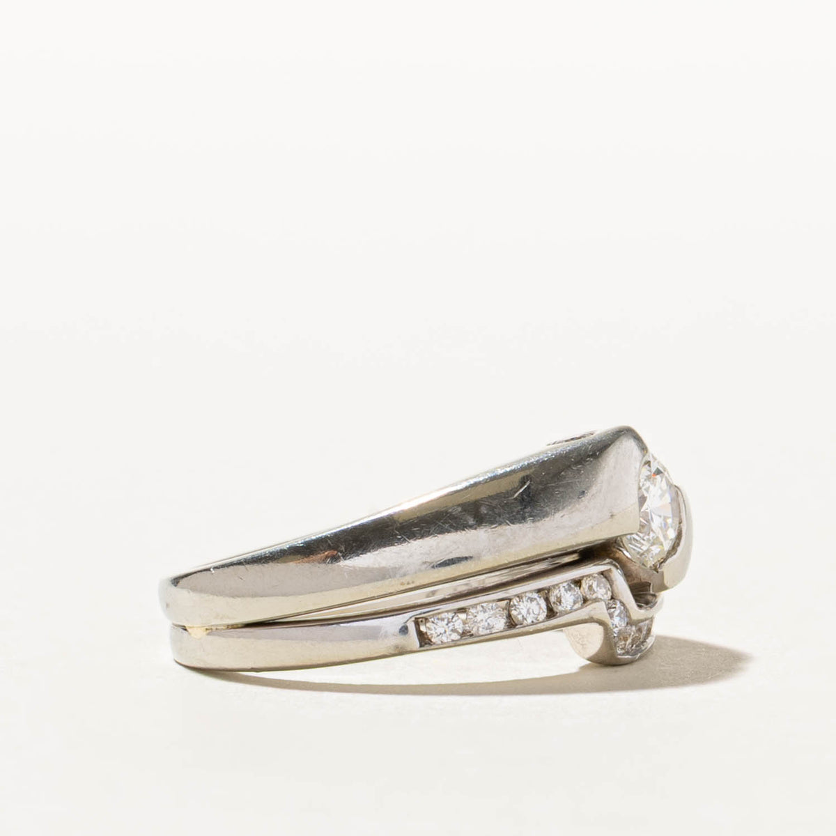 19k Semi Bezel Diamond Bypass Ring | 0.50ct SI1 H/I, 0.32ctw | SZ 6.75