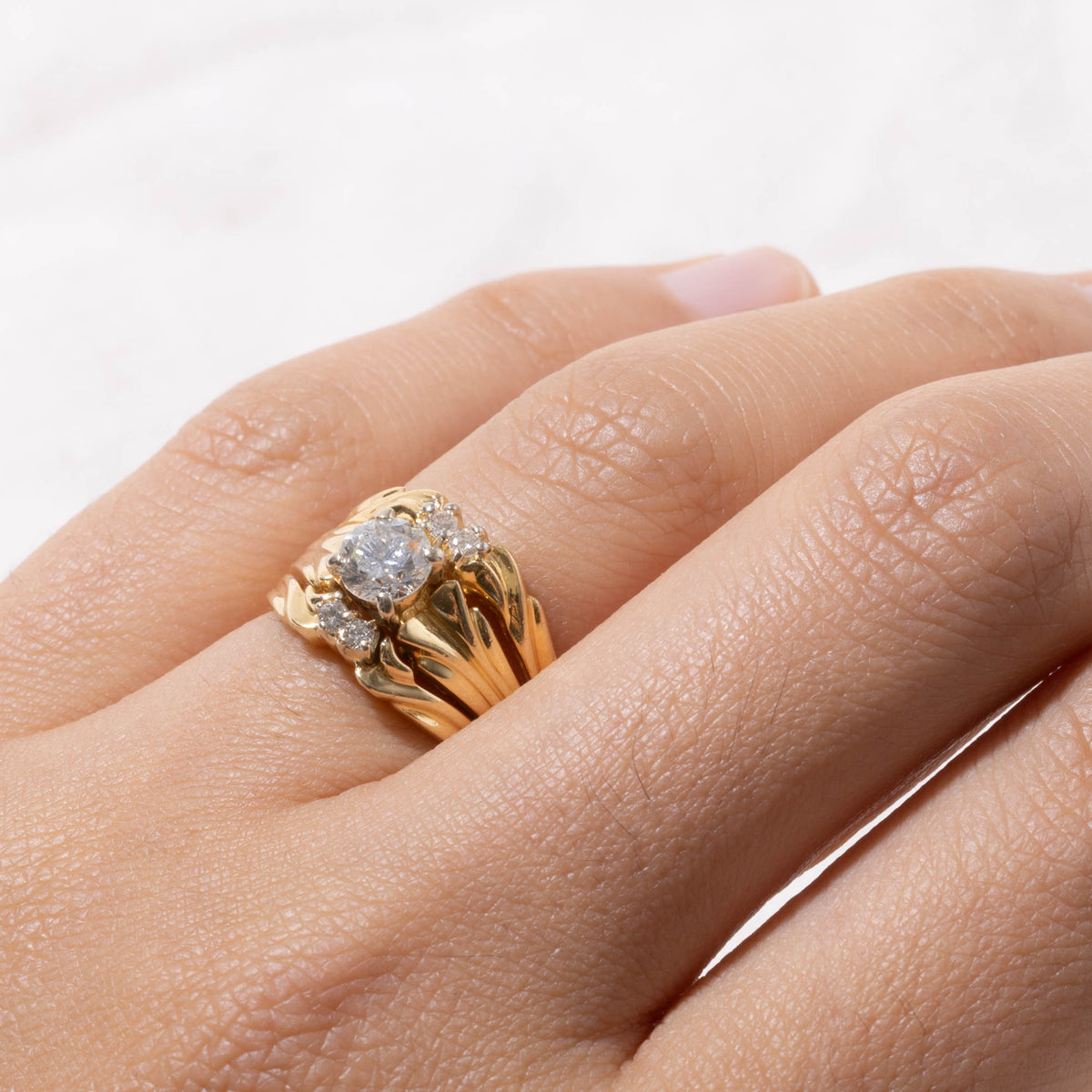 18k Diamond Grooved Soldered Wedding Ring Set | 0.57ct SI2 I, 0.06ctw | SZ 4.25