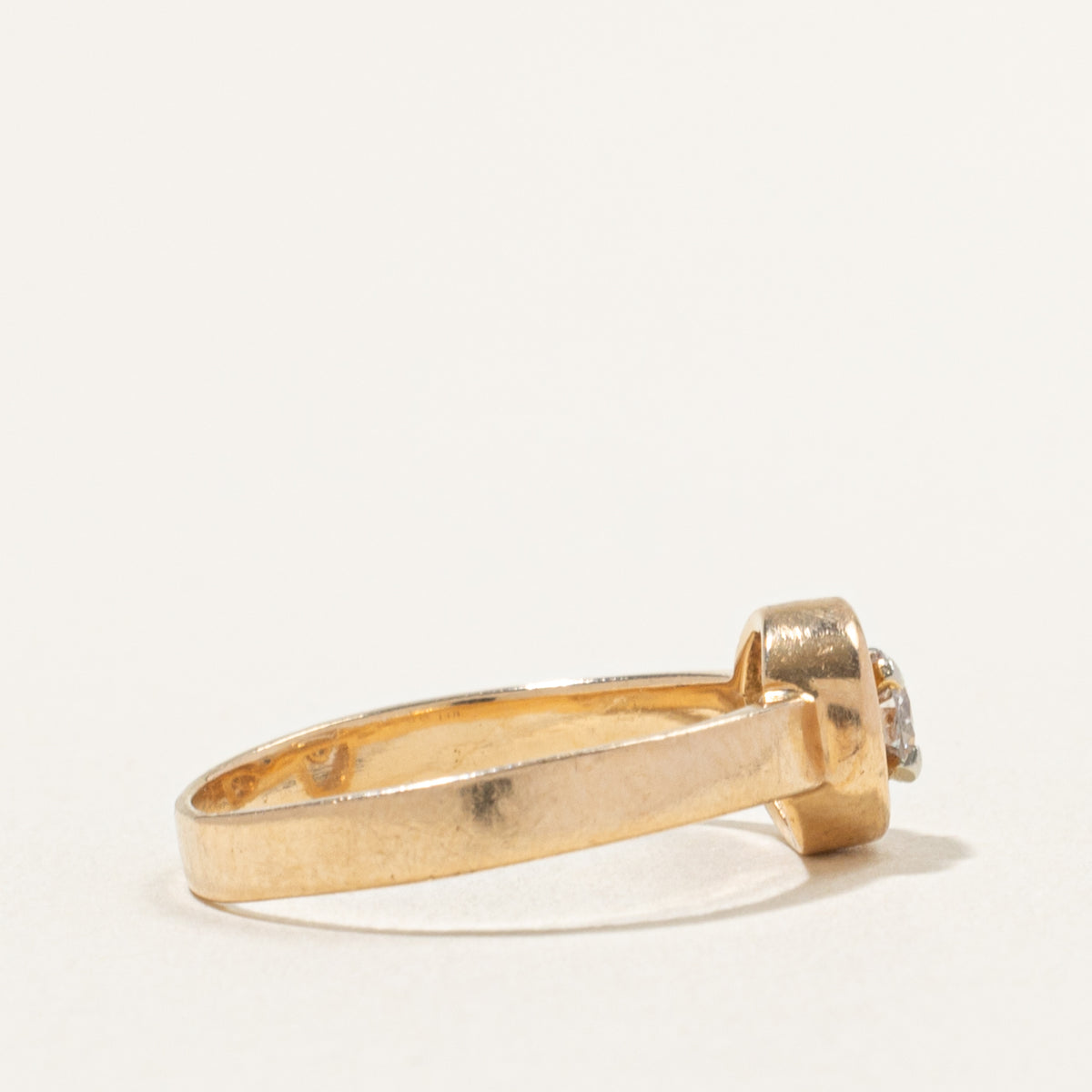 14k Solitaire Diamond Open Framed Ring | 0.20ct | SZ 6