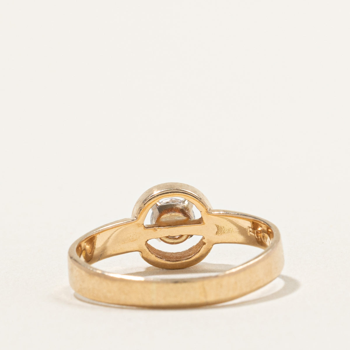 14k Solitaire Diamond Open Framed Ring | 0.20ct | SZ 6