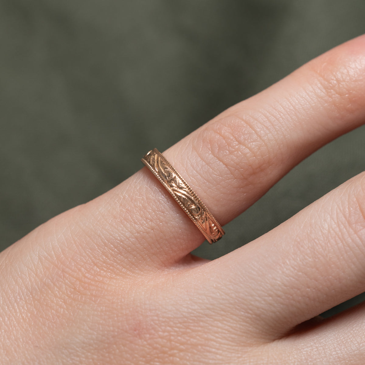 14k Rose Gold Scrollwork Engraved Band | 3.05mm | SZ 4