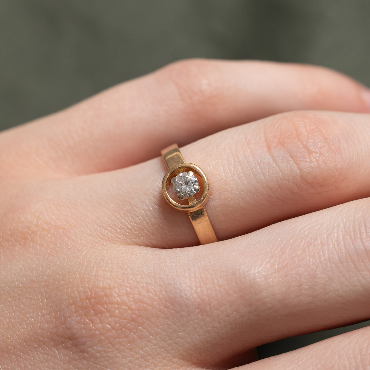14k Solitaire Diamond Open Framed Ring | 0.20ct | SZ 6